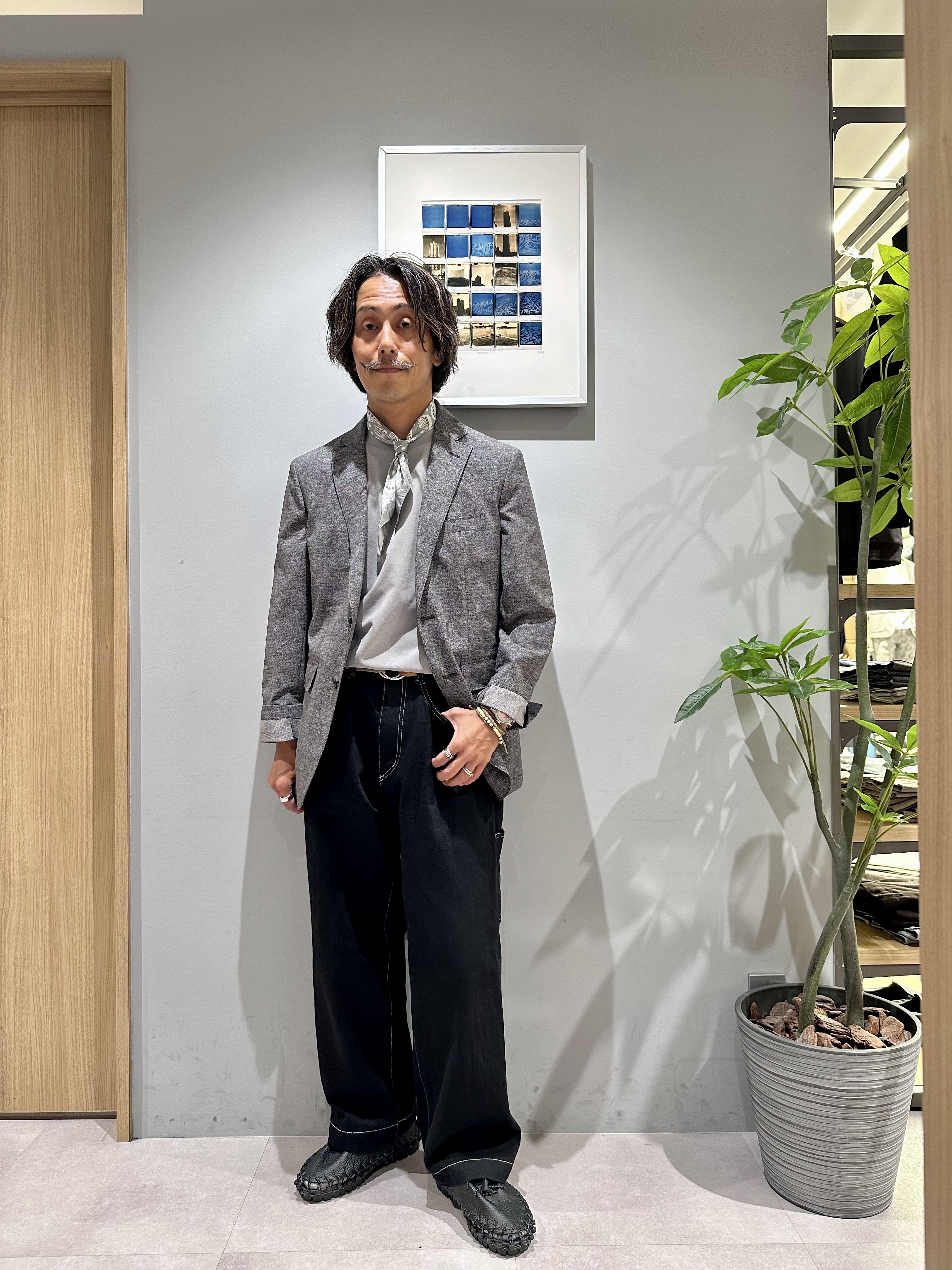 obaさんの「TAKEO KIKUCHI｜【抗菌防臭】COOL DOTS（R）ドビープリント ジャケット」を使ったコーディネート
