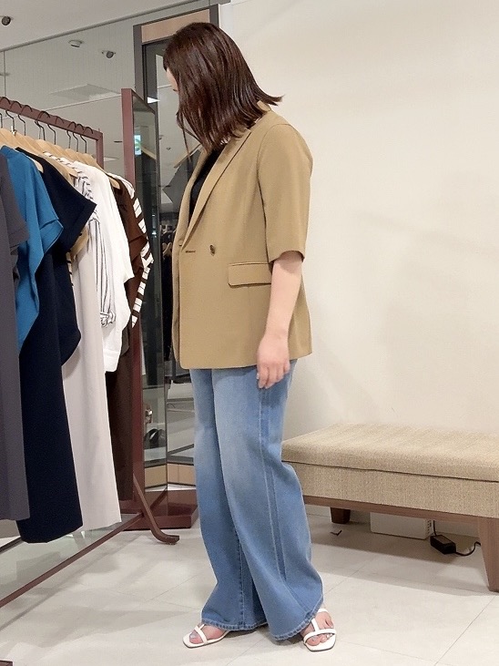 YUIさんの「UNTITLED｜【セットアップ可/UVカット/通気性】エアリークール半袖ジャケット」を使ったコーディネート