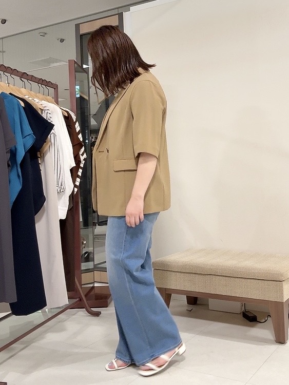 YUIさんの「UNTITLED｜【セットアップ可/UVカット/通気性】エアリークール半袖ジャケット」を使ったコーディネート