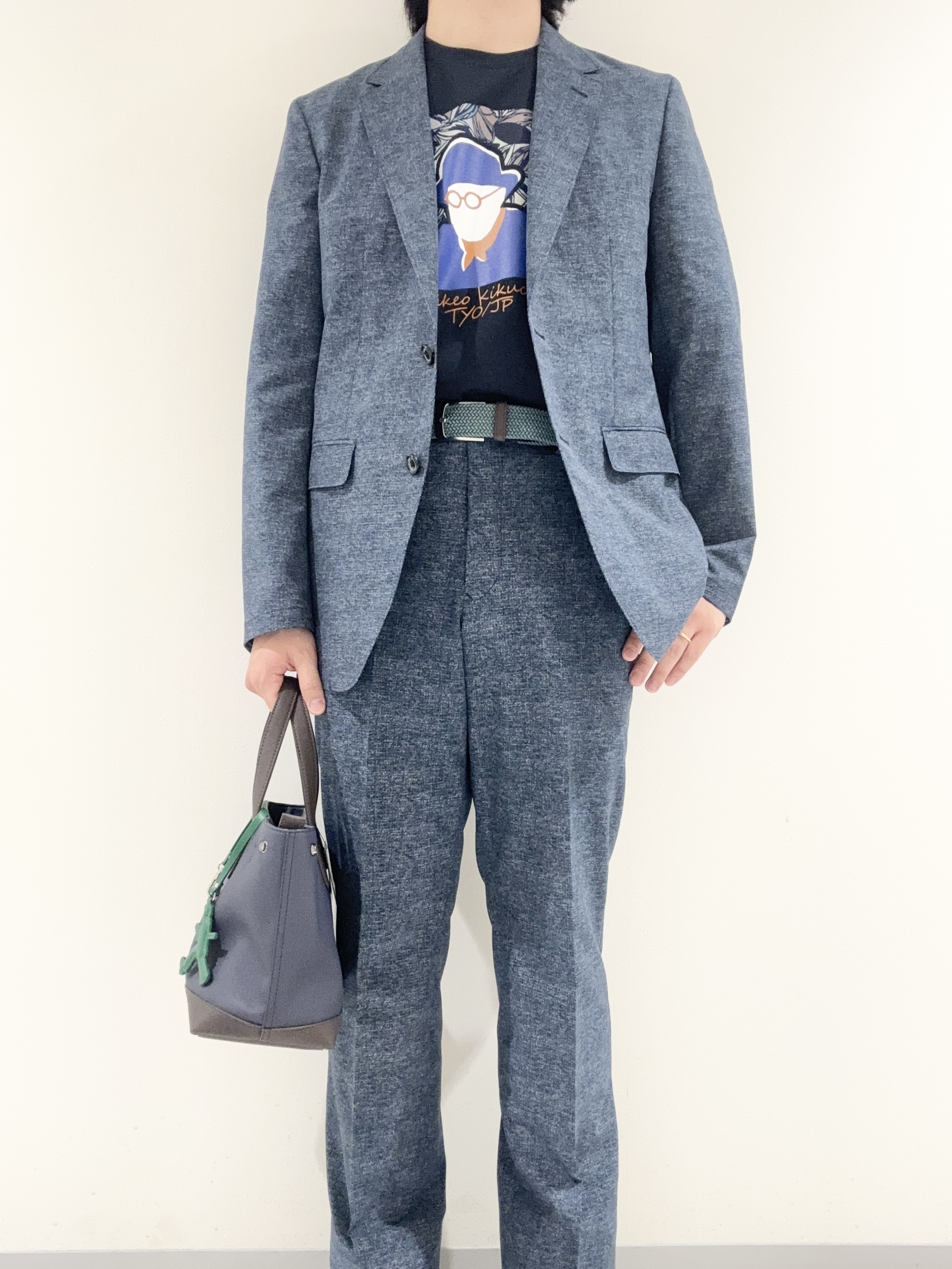及川さんの「TAKEO KIKUCHI｜ポートレートアートＴシャツ」を使ったコーディネート