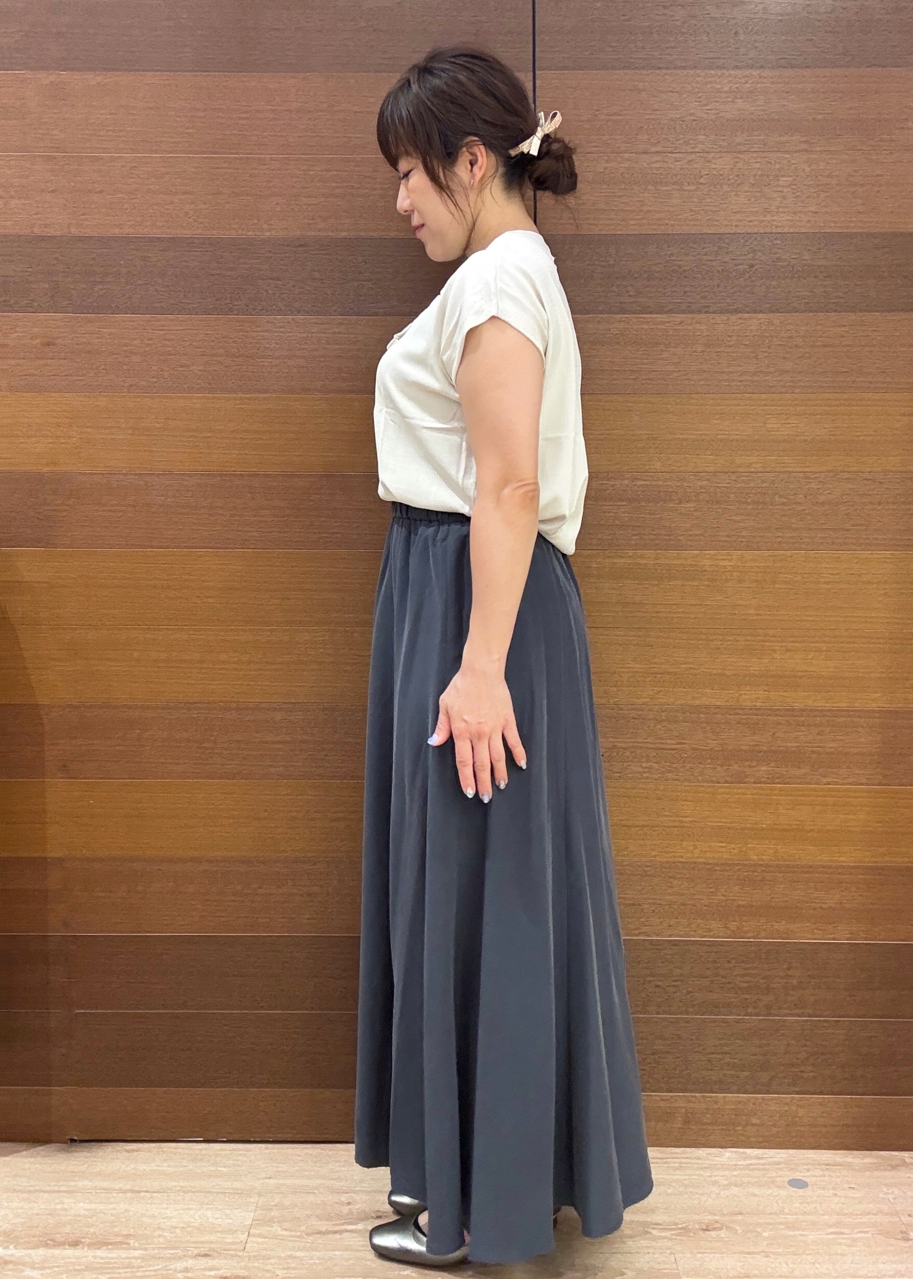 maichiさんの「OPAQUE.CLIP｜【接触冷感／UV】フリルフレンチスリーブニット《洗濯機OK》」を使ったコーディネート