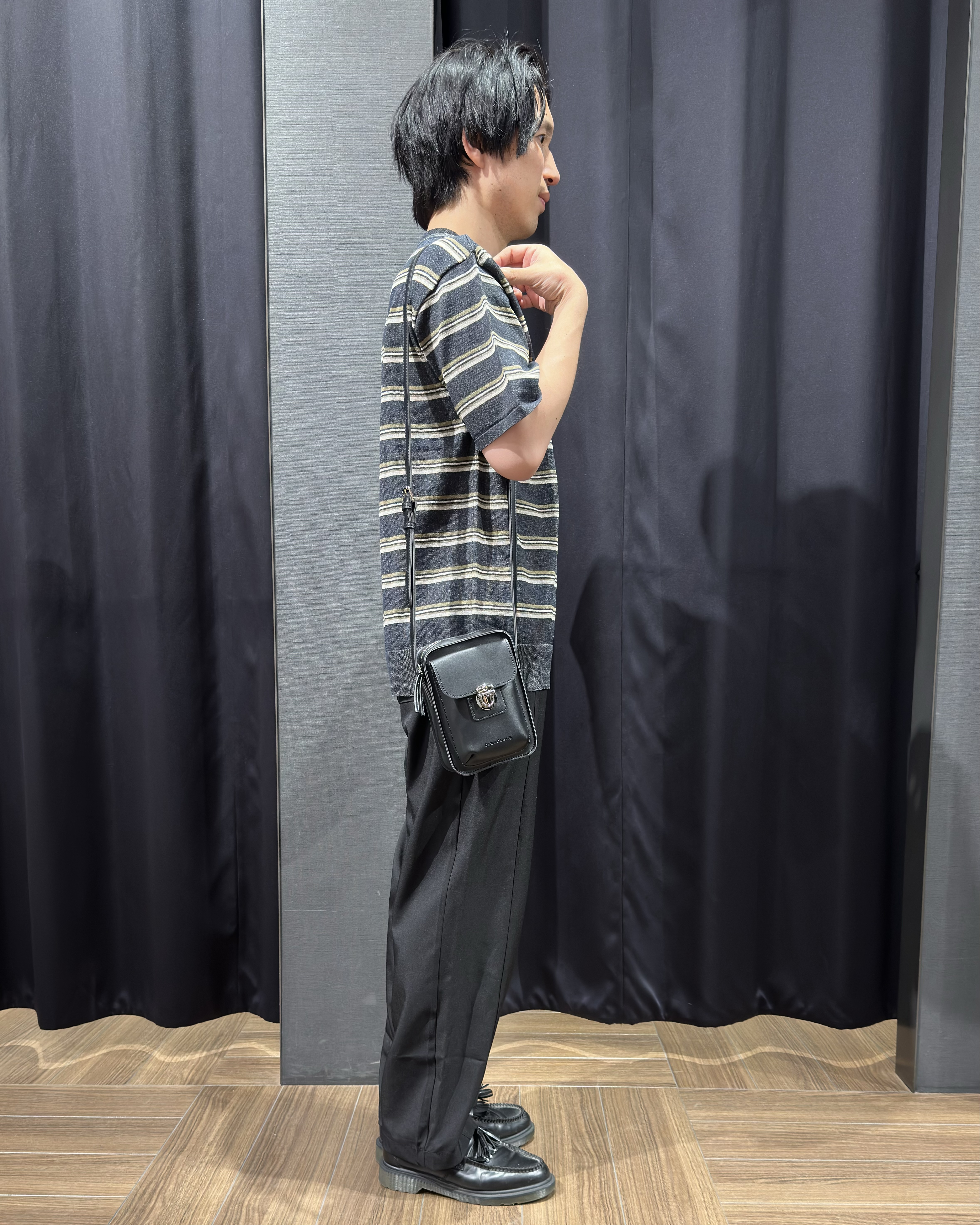 tomoyaさんの「THE SHOP TK｜【抗菌防臭／UVカット／洗濯機OK】和紙混 半袖ニット」を使ったコーディネート