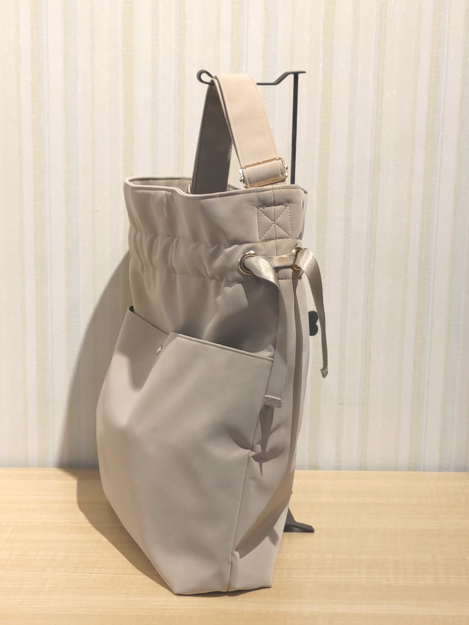 shimaさんの「SHOO･LA･RUE｜ギャザーショルダーバッグ」を使ったコーディネート