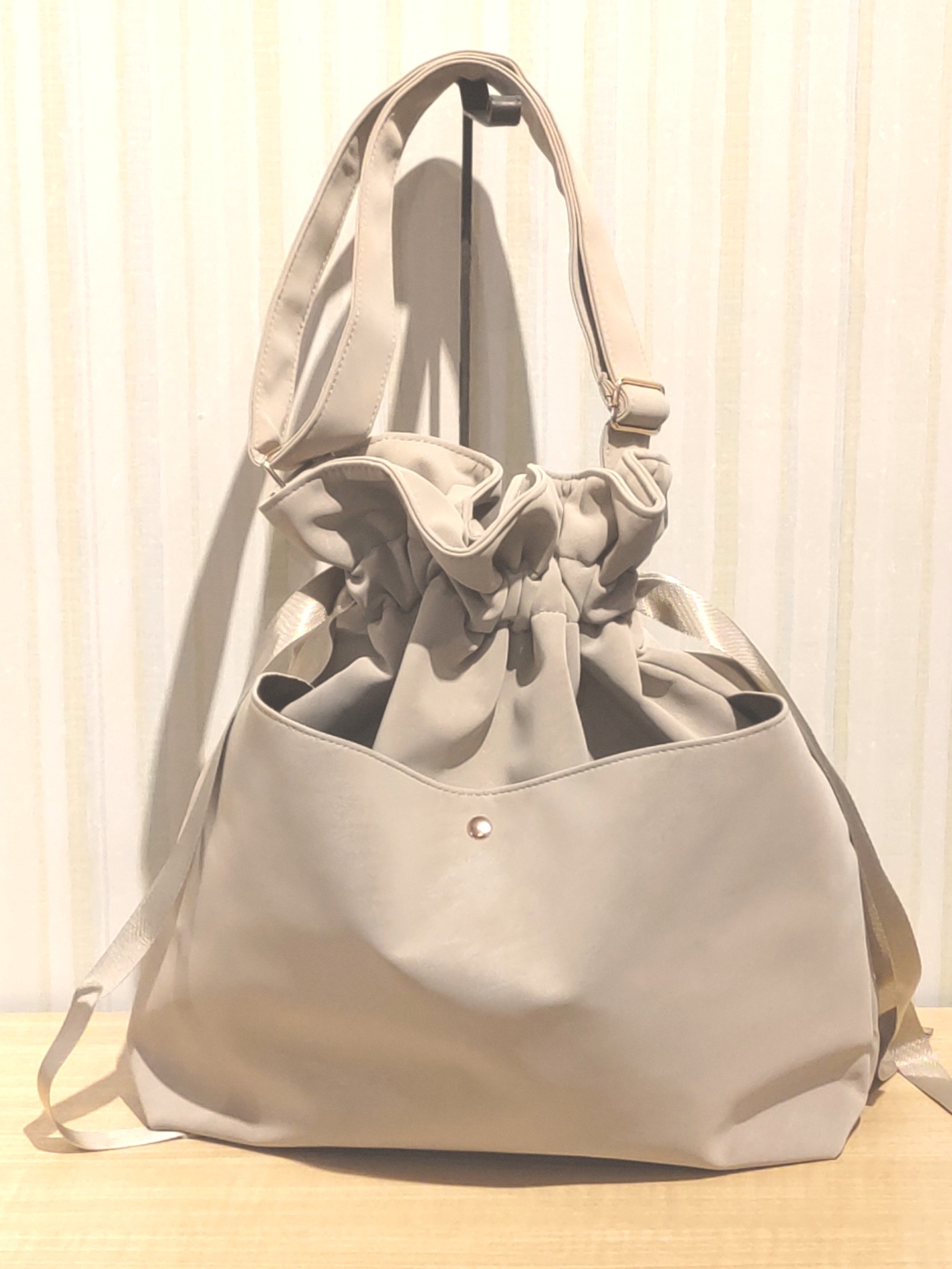 shimaさんの「SHOO･LA･RUE｜ギャザーショルダーバッグ」を使ったコーディネート