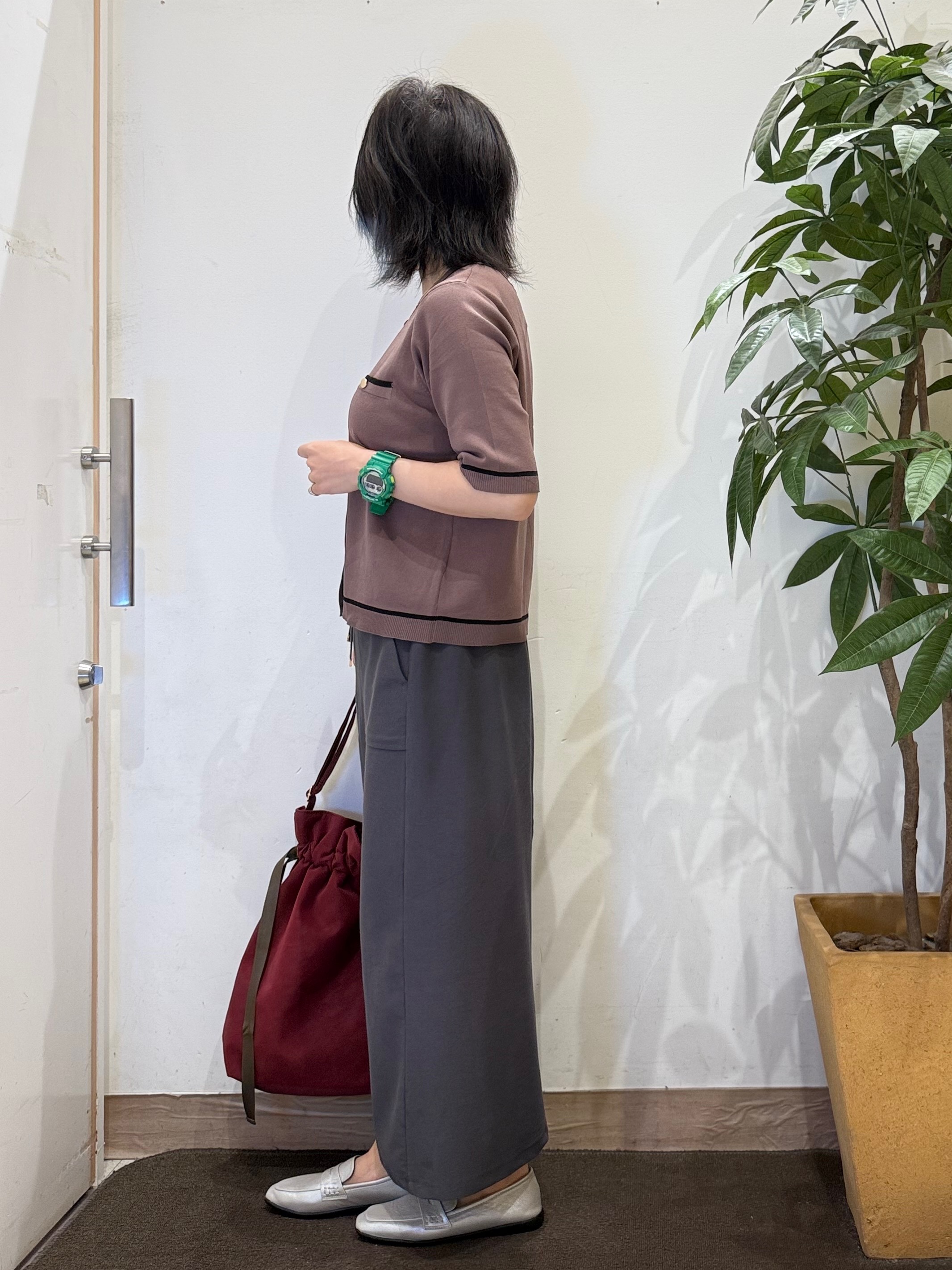 misakiさんの「SHOO･LA･RUE｜【ひんやり/UV/S-LL/洗濯機可】毛玉になりにくい 配色5分袖カーディガン」を使ったコーディネート