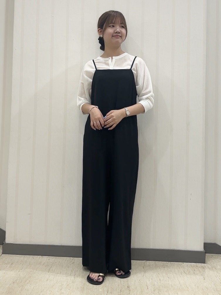 ちひさんの「INDIVI｜【シアー／軽羽織】ドルマン袖ニットカーディガン」を使ったコーディネート