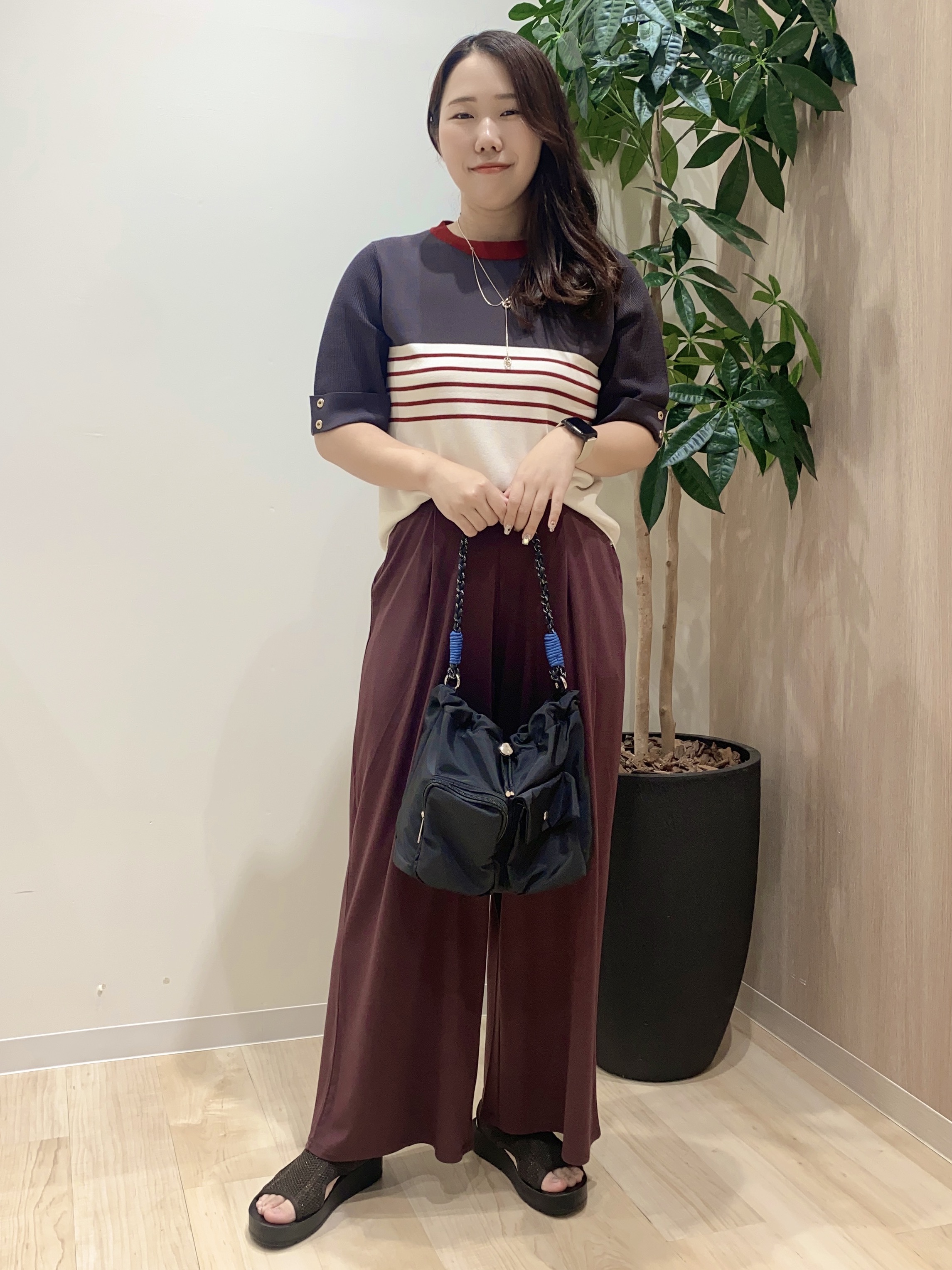 HANAさんの「grove｜新色追加！【シリーズ累計36万枚/名品ニット】やわらかドライタッチ 袖メッシュ編みニット」を使ったコーディネート