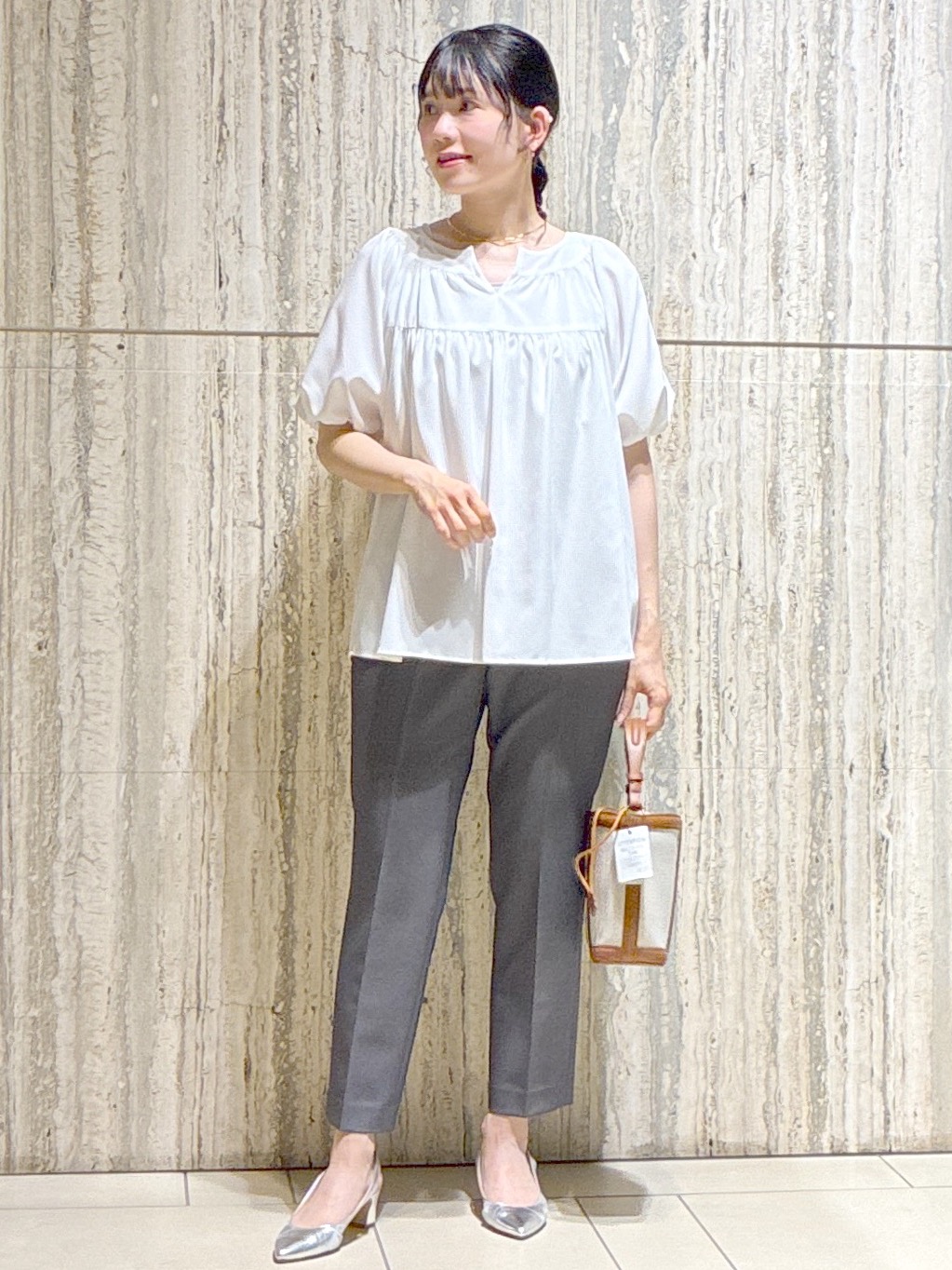  beni_gingerさんの「Reflect｜ギャザーデザインブラウス」を使ったコーディネート