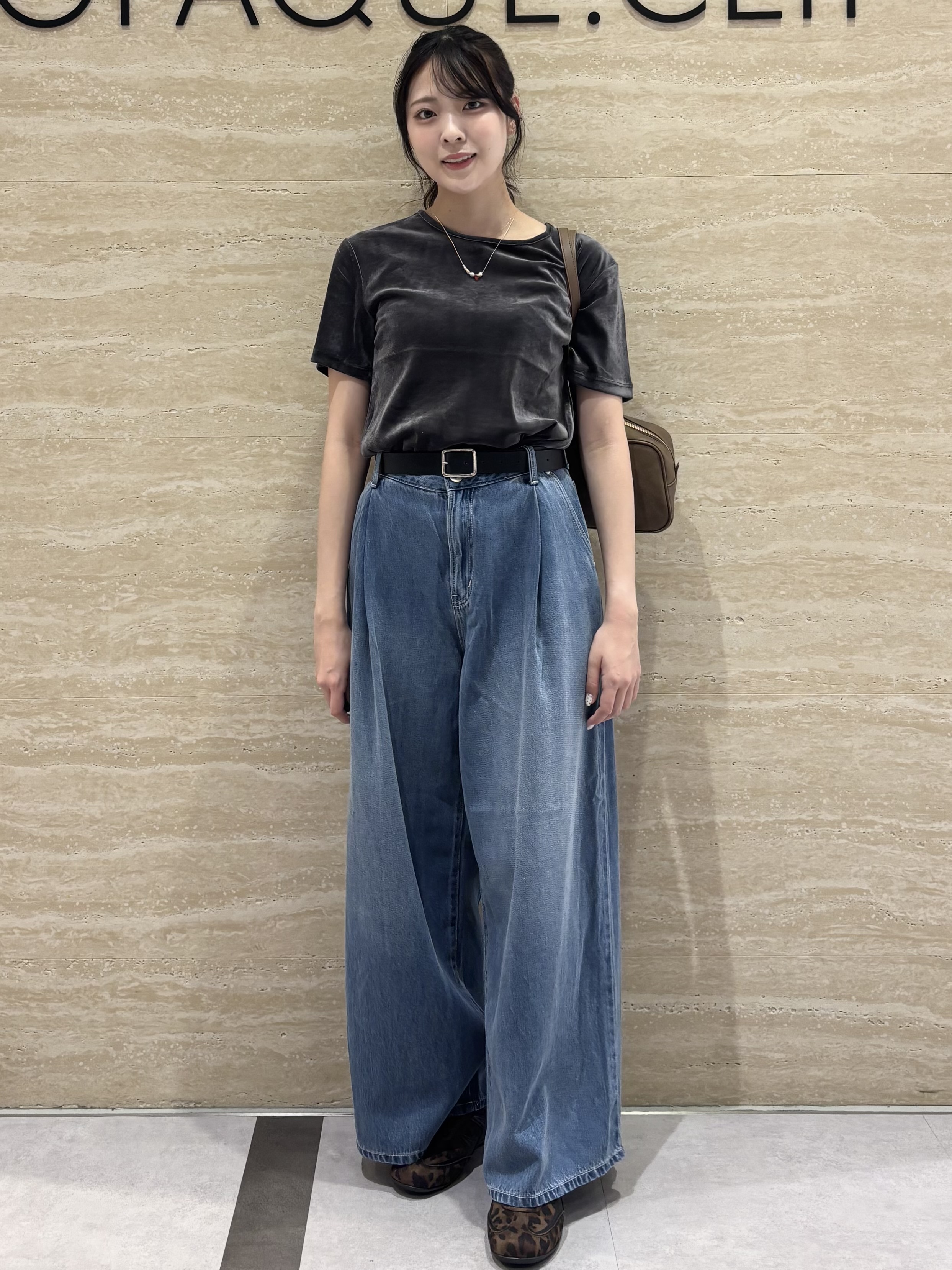 Ririkaさんの「OPAQUE.CLIP｜フロッキーチュールカットソー【洗濯機OK】」を使ったコーディネート