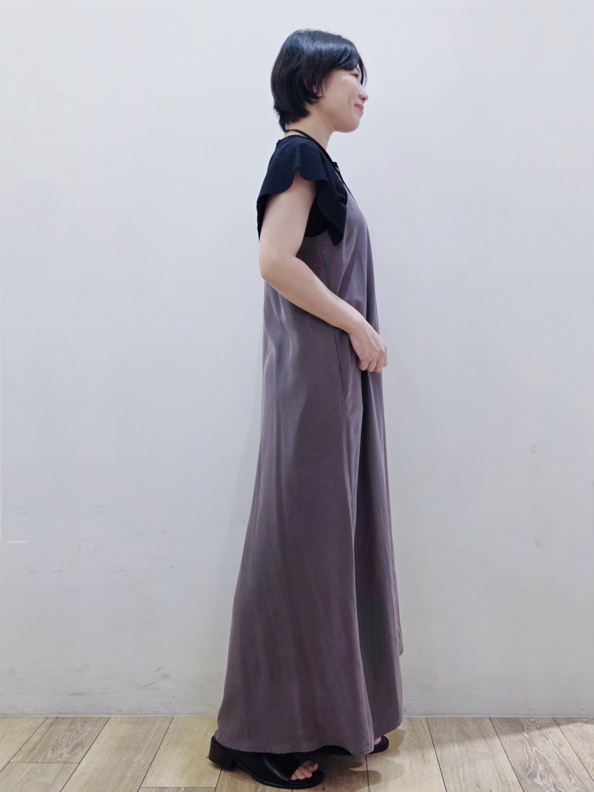 yuyuさんの「OPAQUE.CLIP｜『STORY Web7月掲載』ドライタッチラメニット《UV／洗える／6col》」を使ったコーディネート