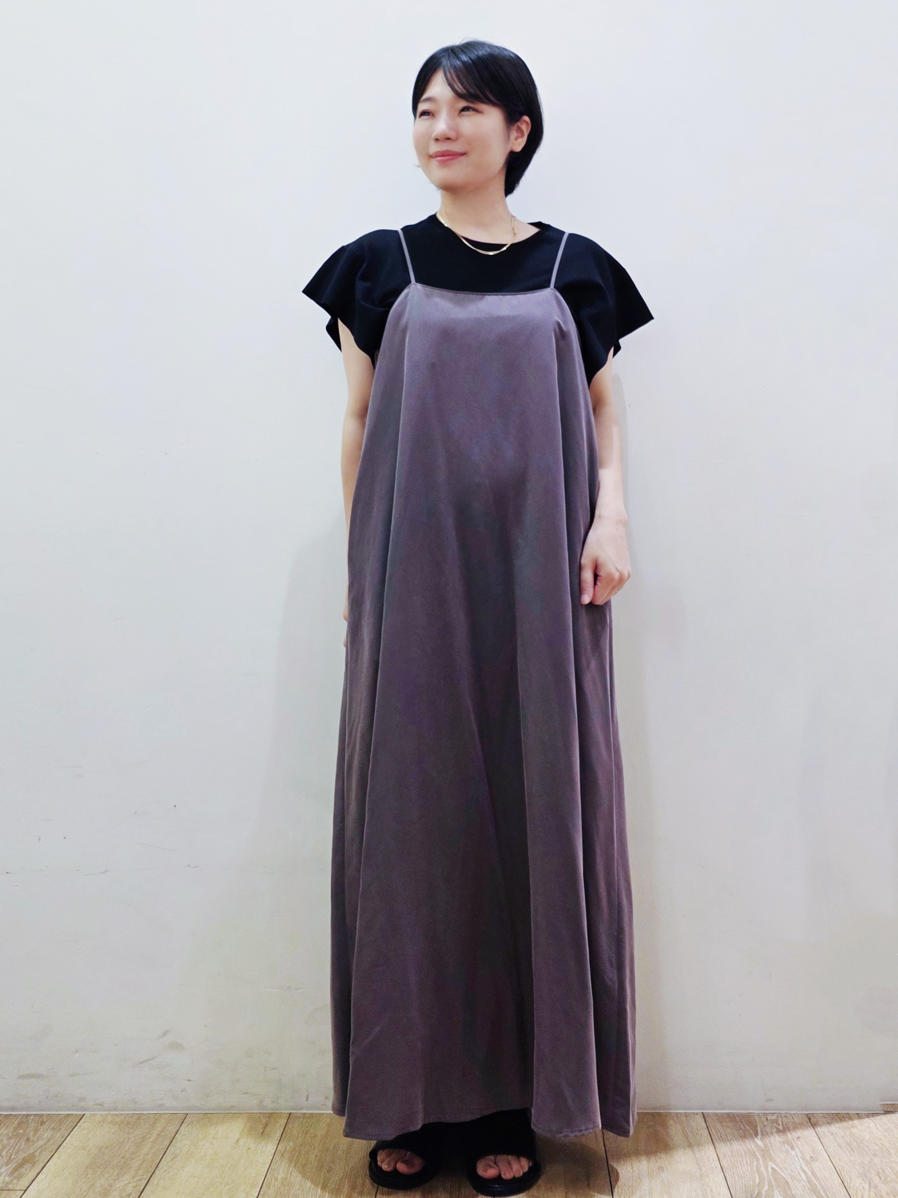 yuyuさんの「OPAQUE.CLIP｜『STORY Web7月掲載』ドライタッチラメニット《UV／洗える／6col》」を使ったコーディネート