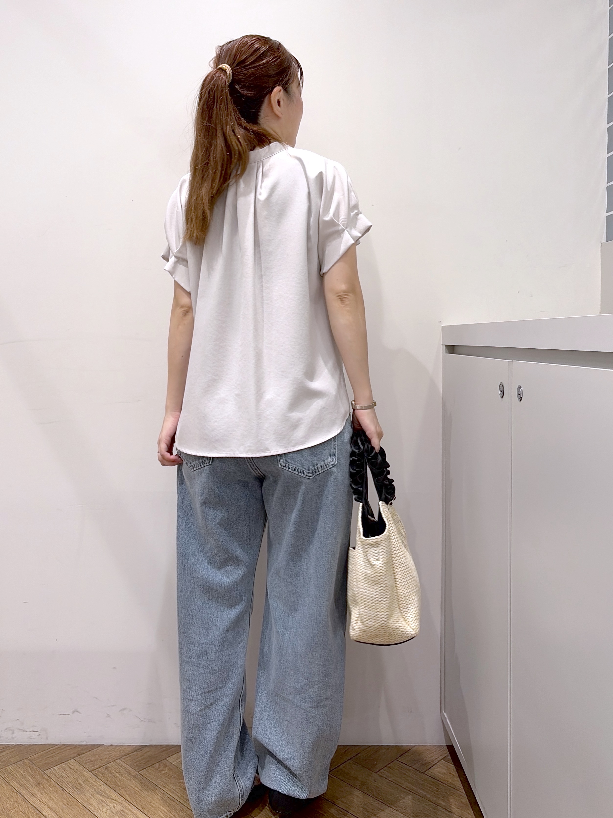 Junさんの「index｜【接触冷感／吸水速乾】タックスキッパーブラウス《防シワ／イージーアイロン／洗濯機OK／9col》」を使ったコーディネート