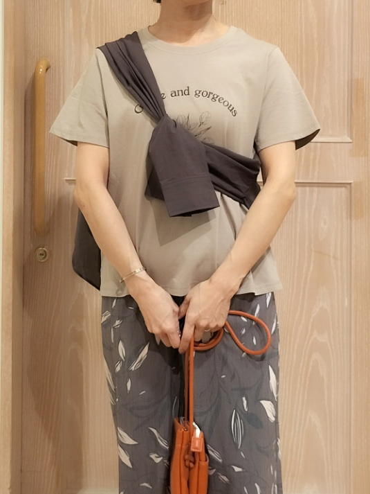 YUKIさんの「SHOO･LA･RUE｜【通気性〇/S-LL/洗濯機可】大人のきちんとベーシックシャツ」を使ったコーディネート