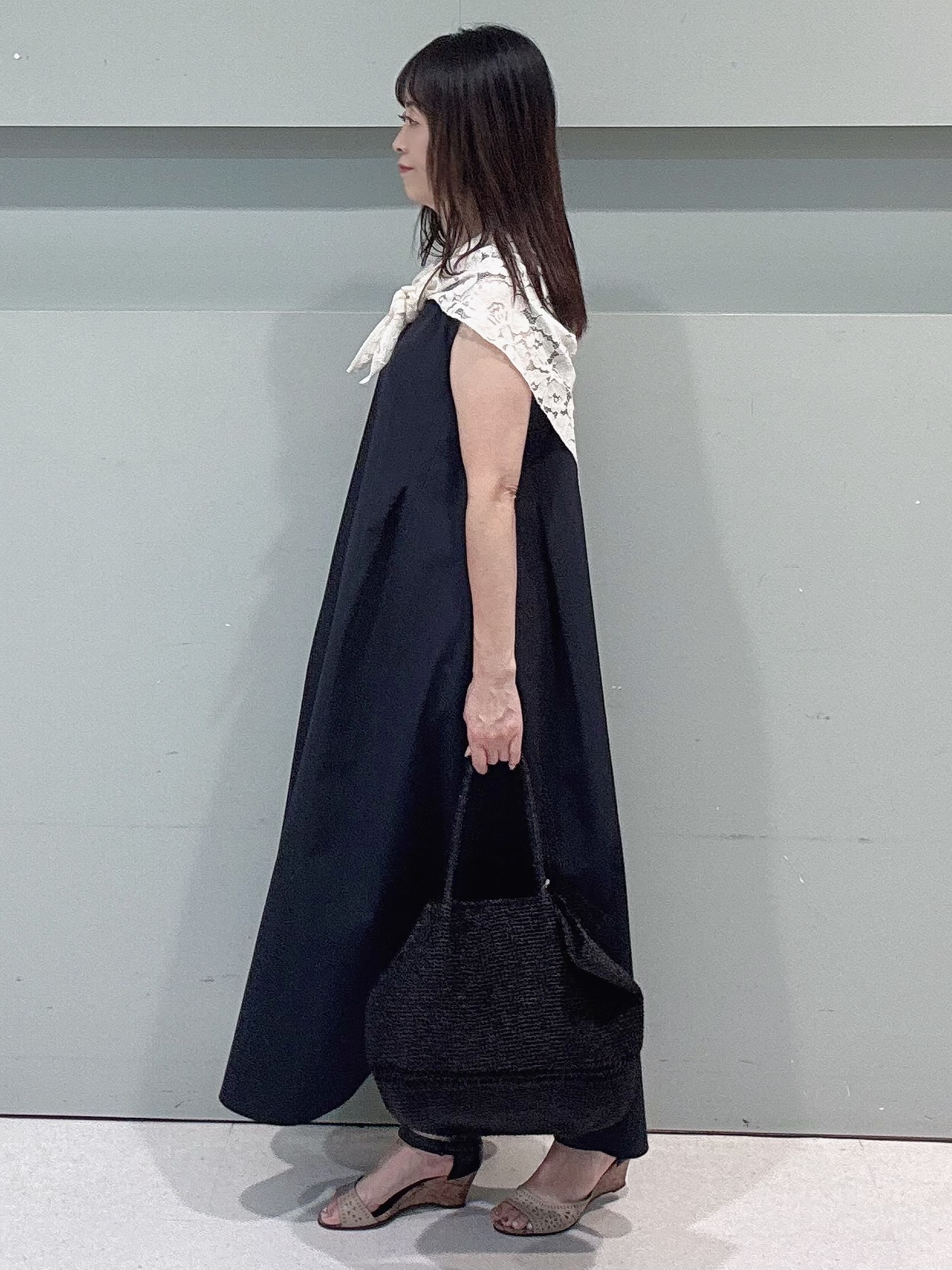 makiさんの「UNTITLED｜【接触冷感/UVカット/吸水速乾】Aラインロングワンピース」を使ったコーディネート