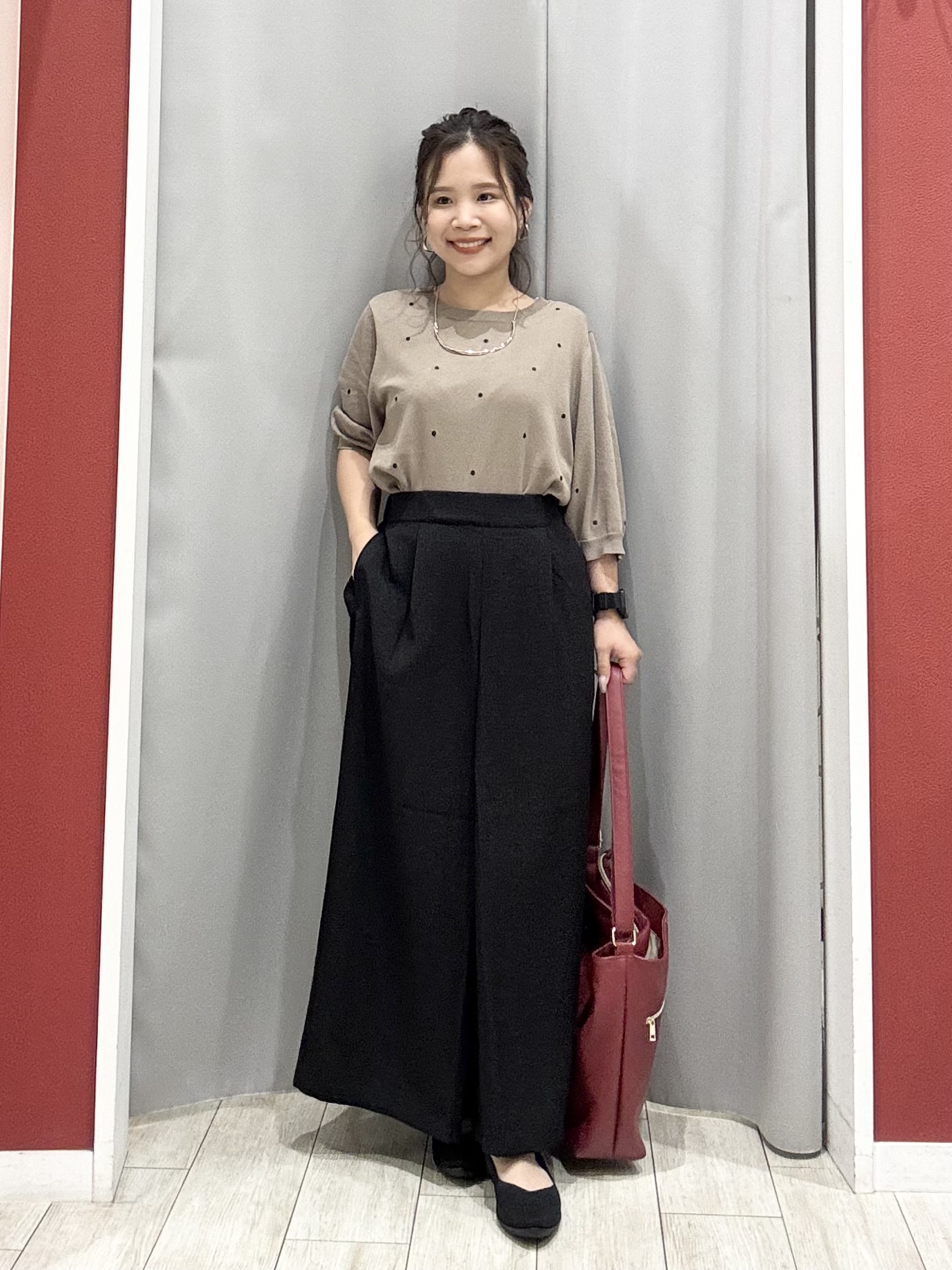 shioさんの「SHOO･LA･RUE｜【ひんやり/S-LL】大人フェミニン ドット刺繍ニット」を使ったコーディネート