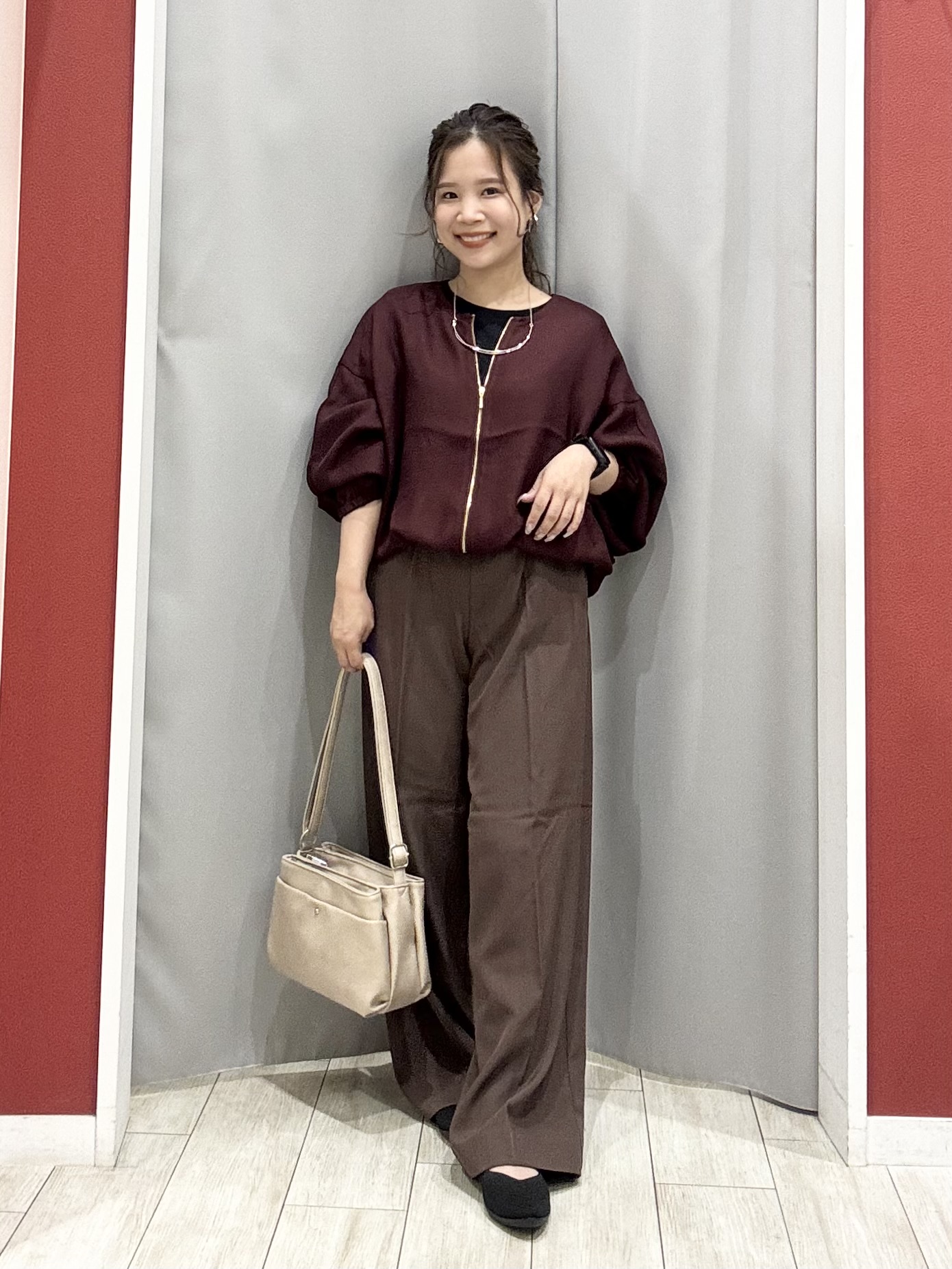 shioさんの「SHOO･LA･RUE｜【通気性〇/セットアップ可/洗濯機可】メッシュドルマン ジップブルゾン」を使ったコーディネート