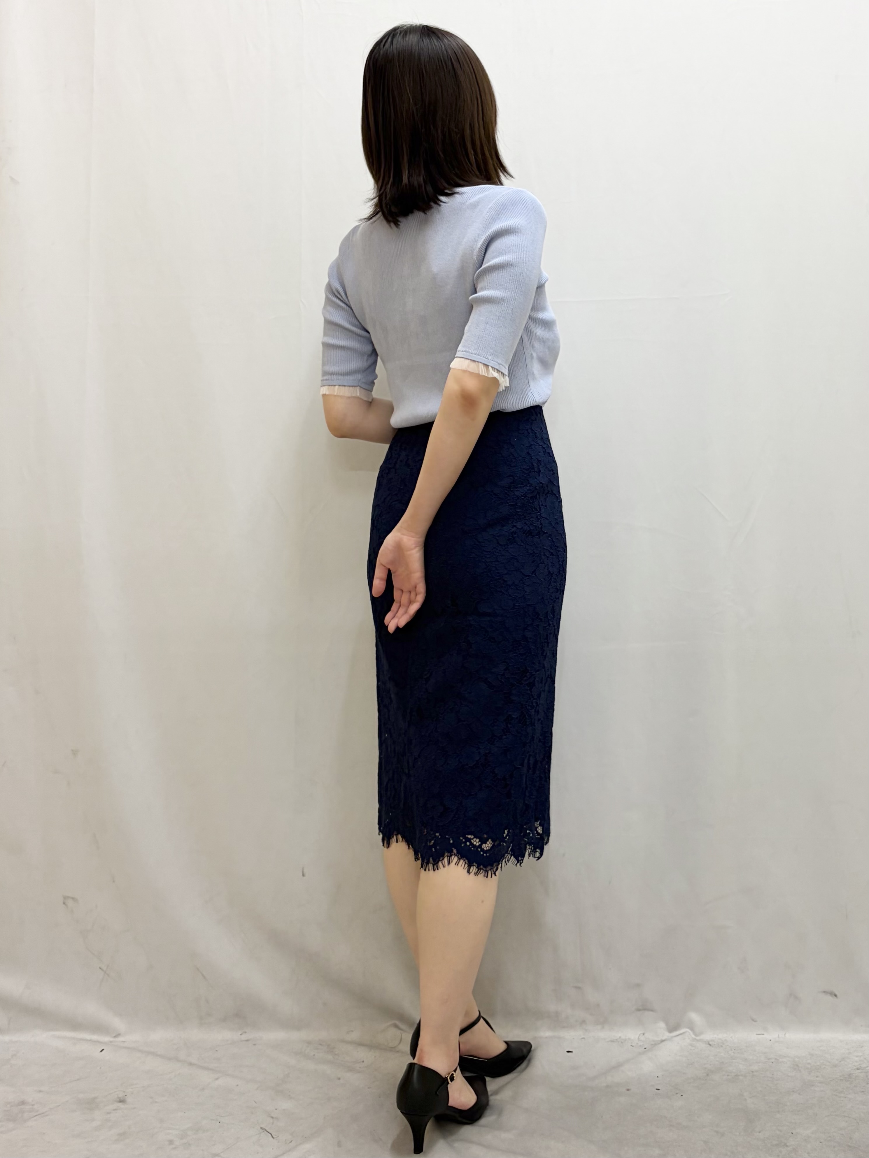 kasumiさんの「index｜【遮熱／UV】外気の熱を感じにくい！ヘンリーフリルリブニット《洗濯機OK／抗ピリング》」を使ったコーディネート