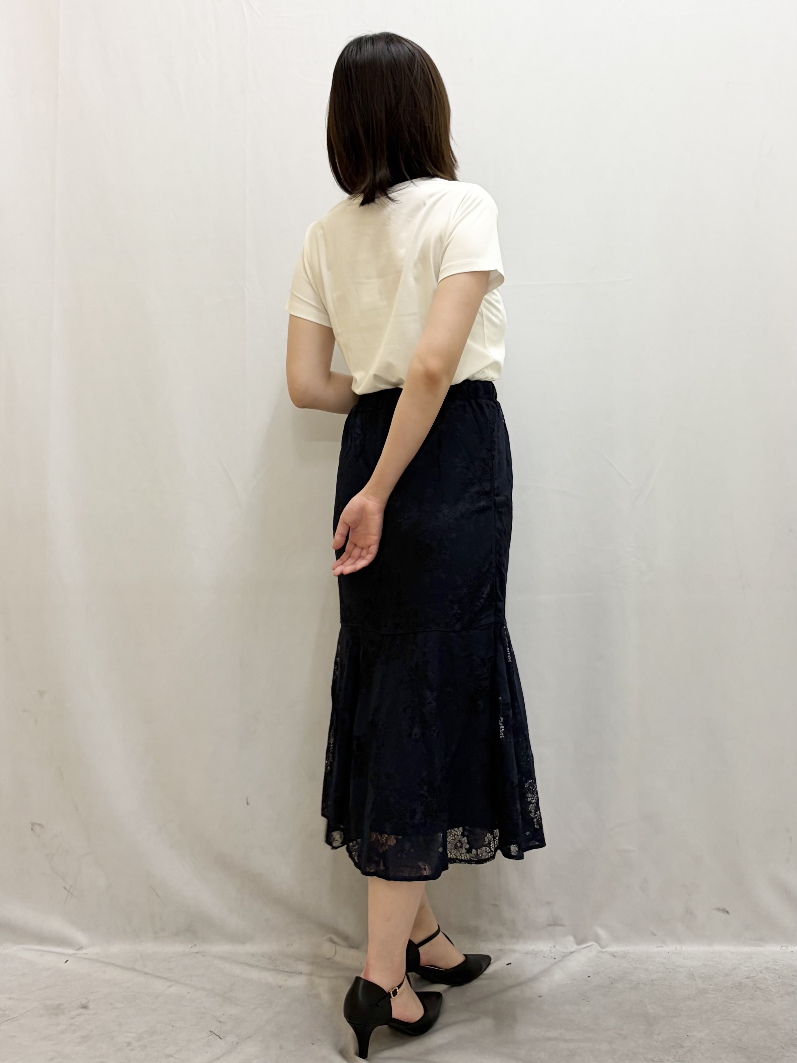 kasumiさんの「index｜【接触冷感／UVケア】裾レースロゴTシャツ《洗濯機OK／S-3L》」を使ったコーディネート