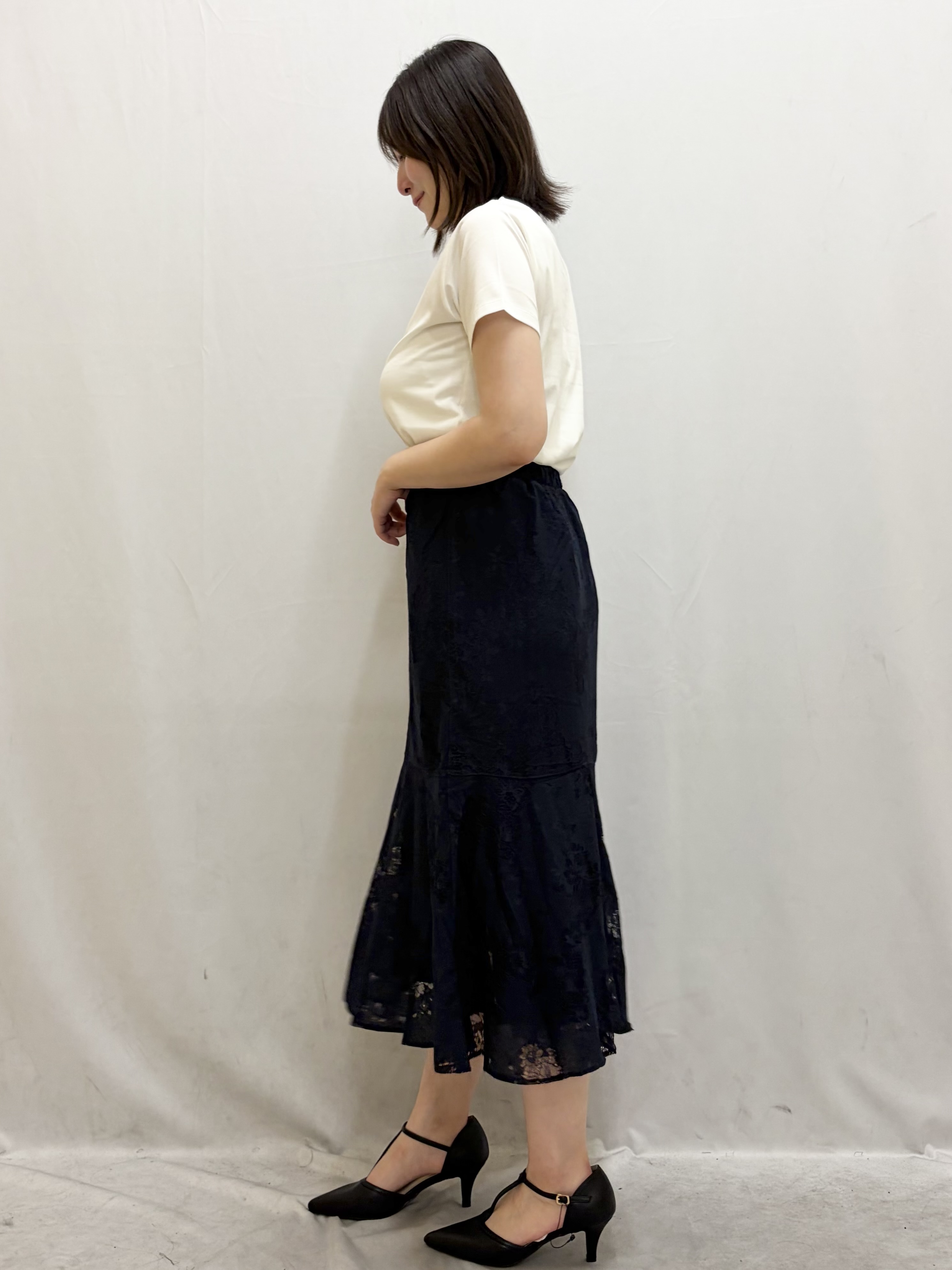 kasumiさんの「index｜【接触冷感／UVケア】裾レースロゴTシャツ《洗濯機OK／S-3L》」を使ったコーディネート