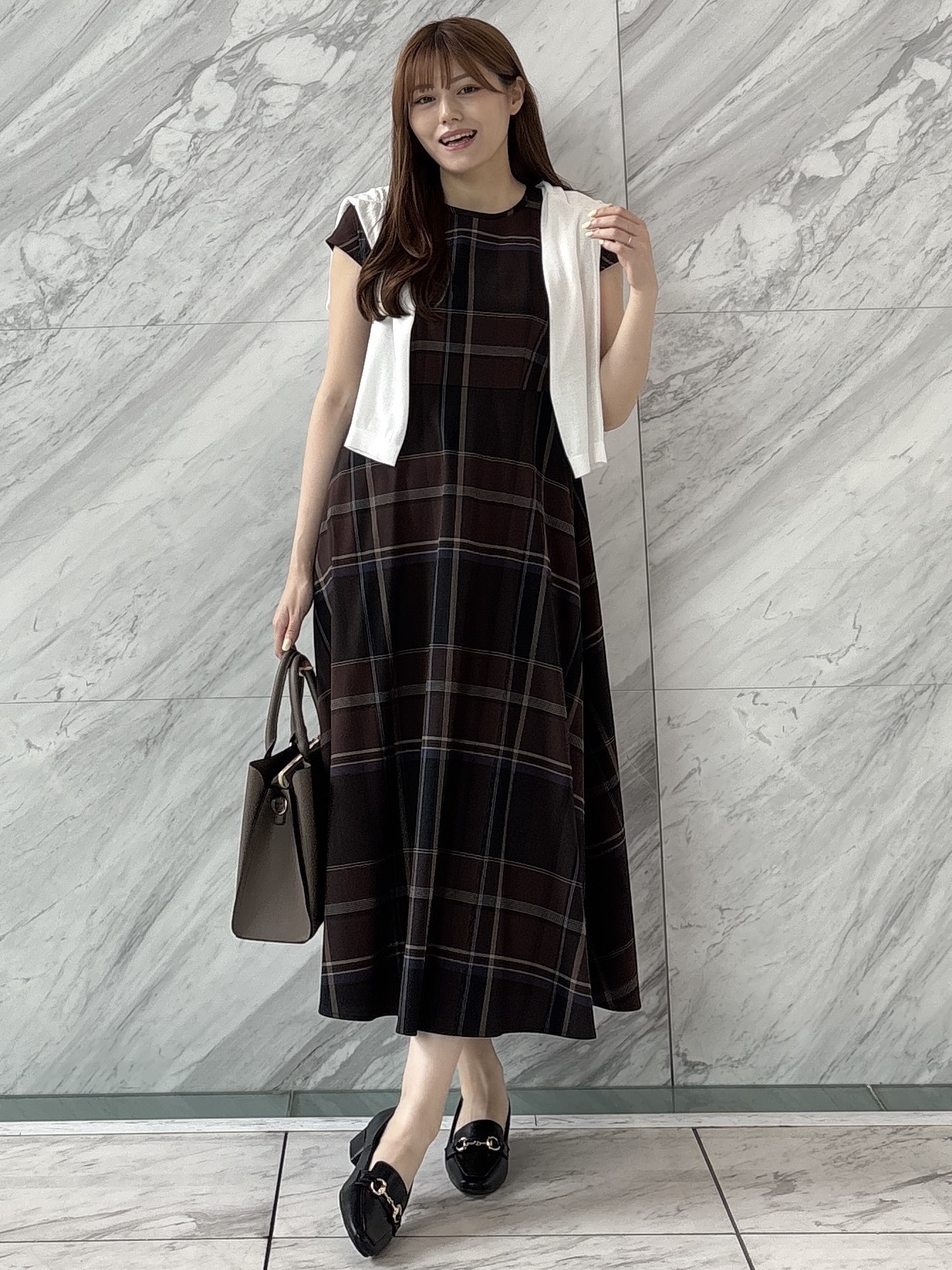 sayaさんの「grove｜高評価！【接触冷感／UVカットetc】ベーシックショートカーディガン」を使ったコーディネート