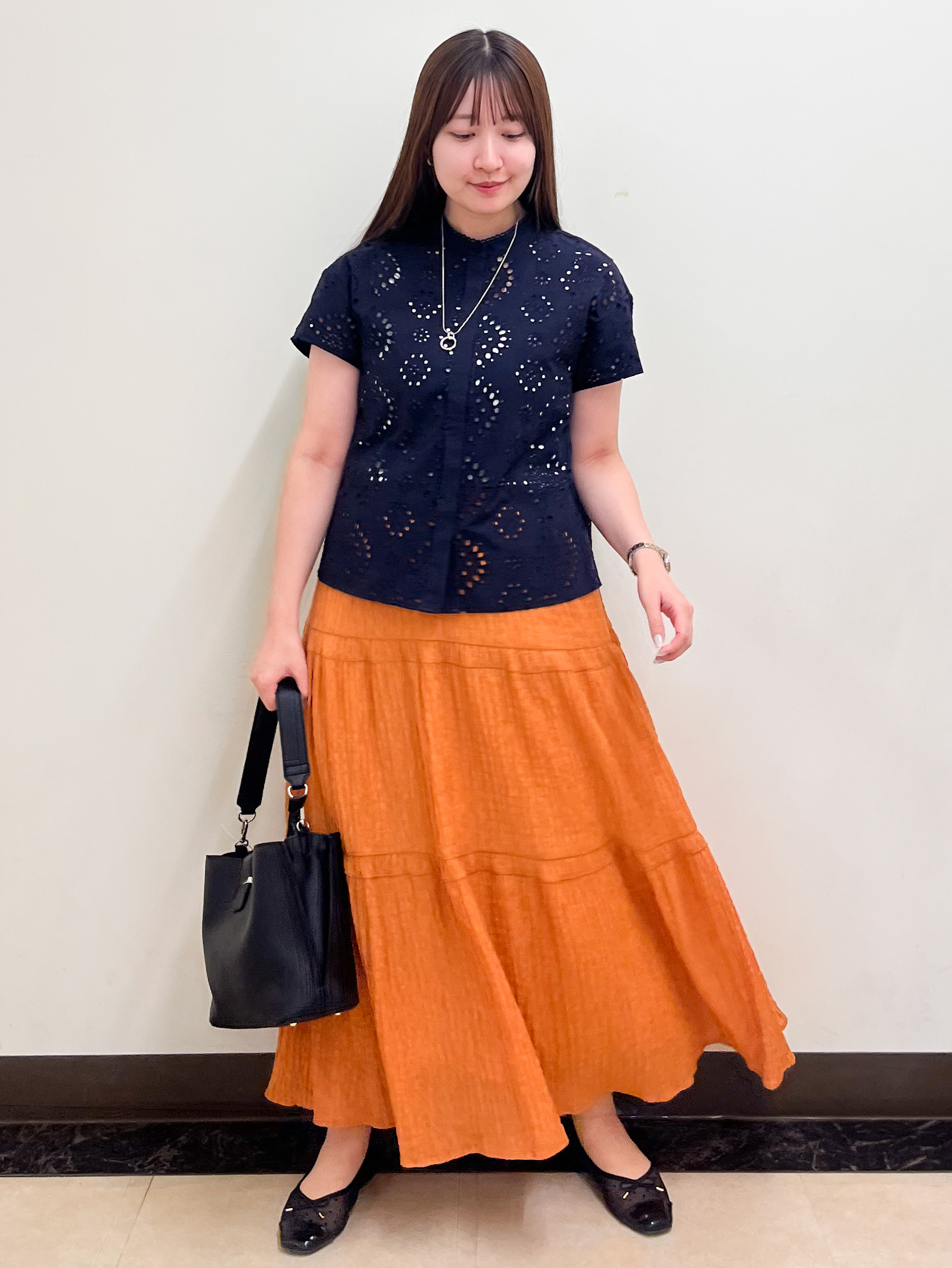 mikikoさんの「Reflect｜【通勤◎】カットワーク刺繍レース シャツブラウス」を使ったコーディネート