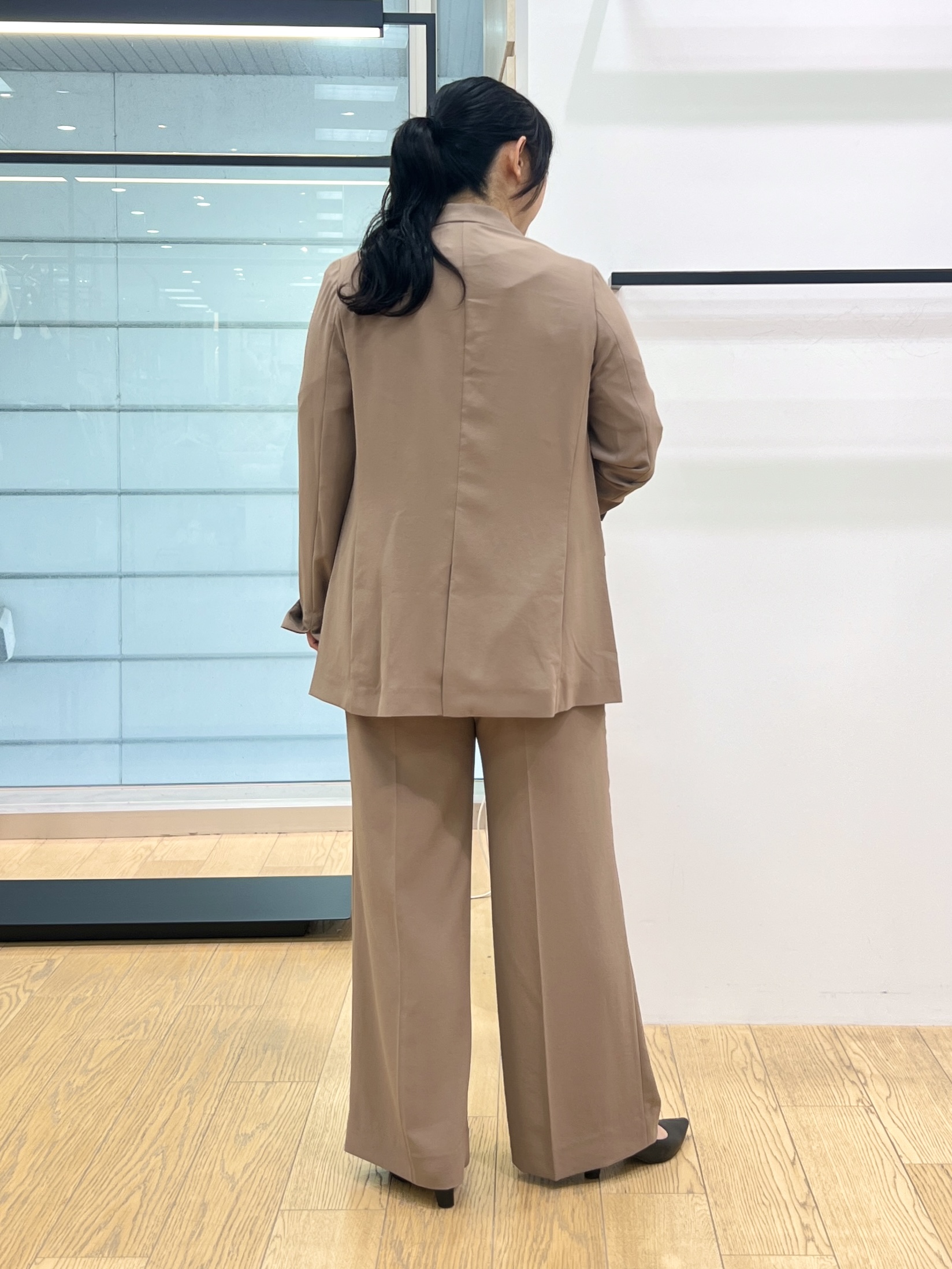 shimaさんの「INDIVI｜【新作登場！着る日傘】 ダブルジャケット」を使ったコーディネート
