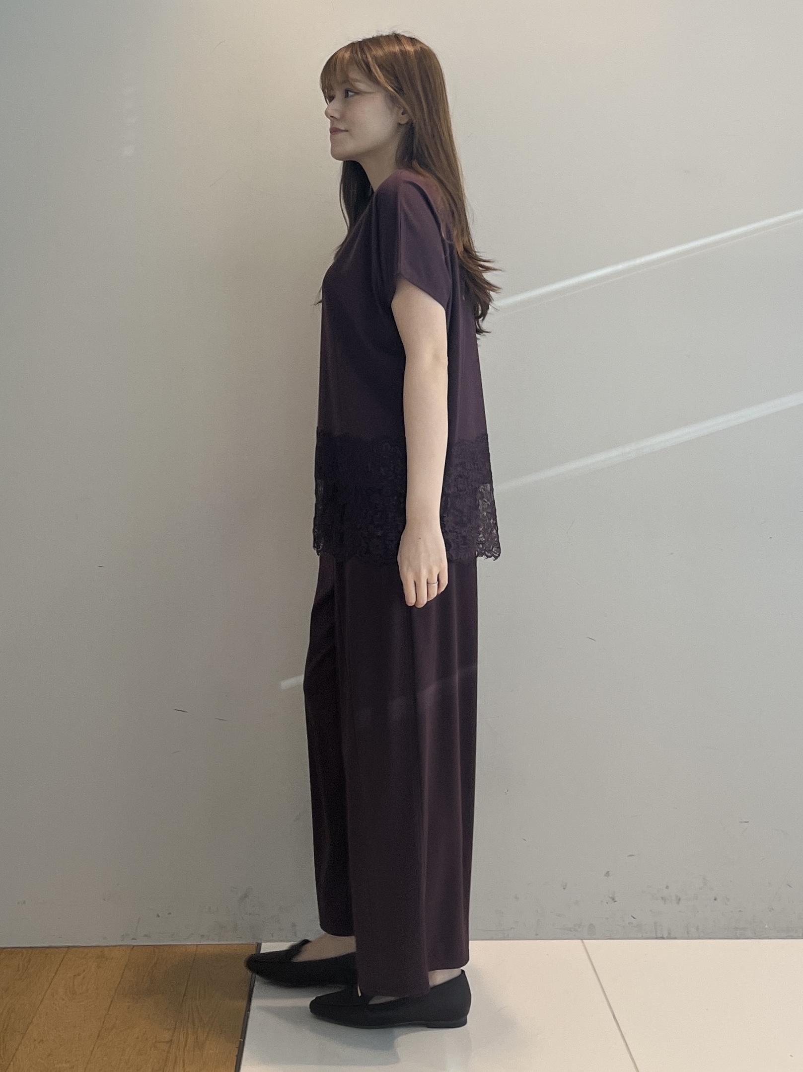 sayaさんの「grove｜【持続冷感/SET UP可】ひんやりポンチシリーズ／裾レースドルマンカットソー」を使ったコーディネート