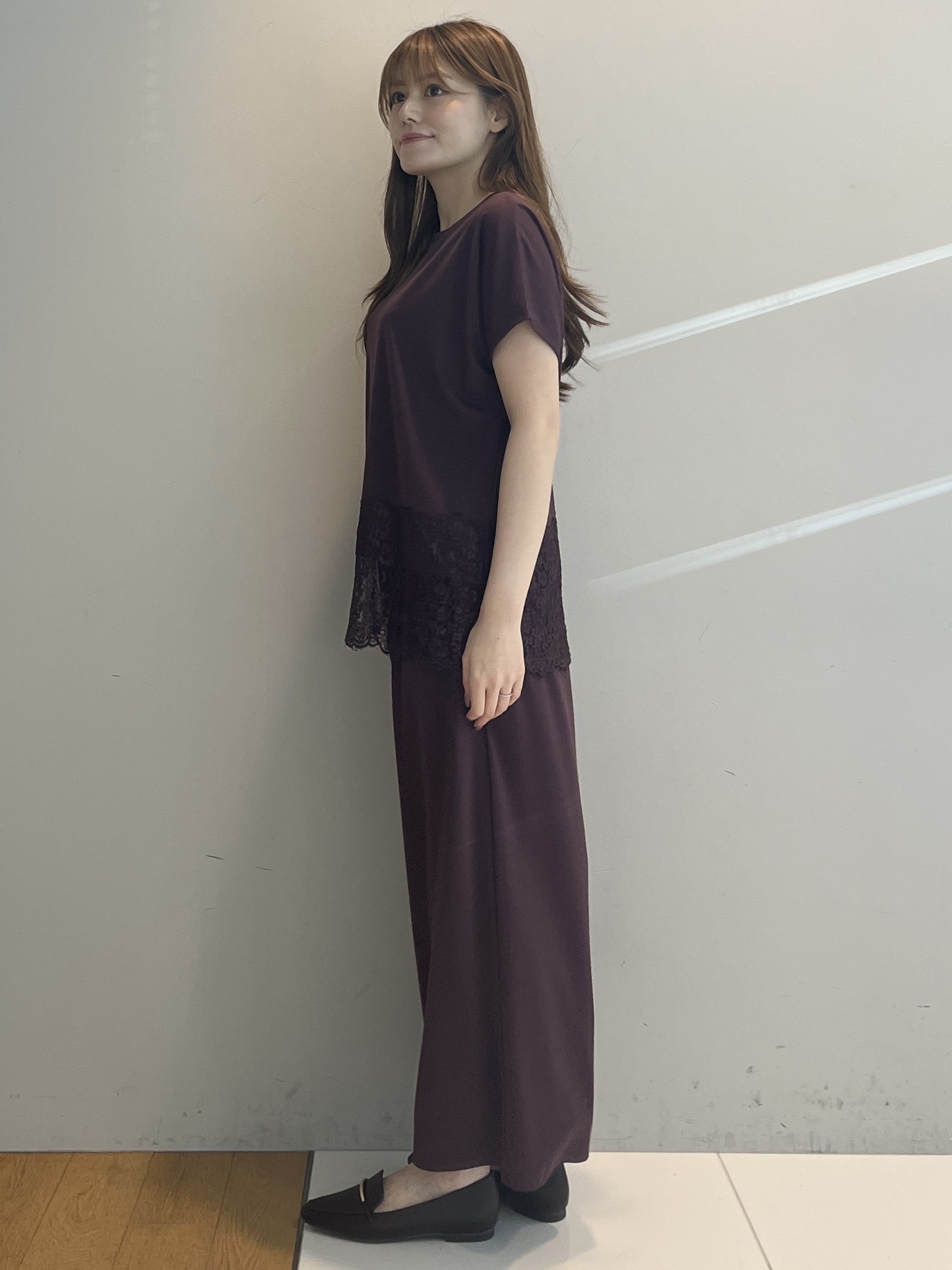 sayaさんの「grove｜【持続冷感/SET UP可】ひんやりポンチシリーズ／裾レースドルマンカットソー」を使ったコーディネート