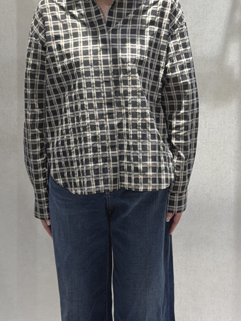 わたなべさんの「UNTITLED｜シアーチェックシャツブラウス」を使ったコーディネート