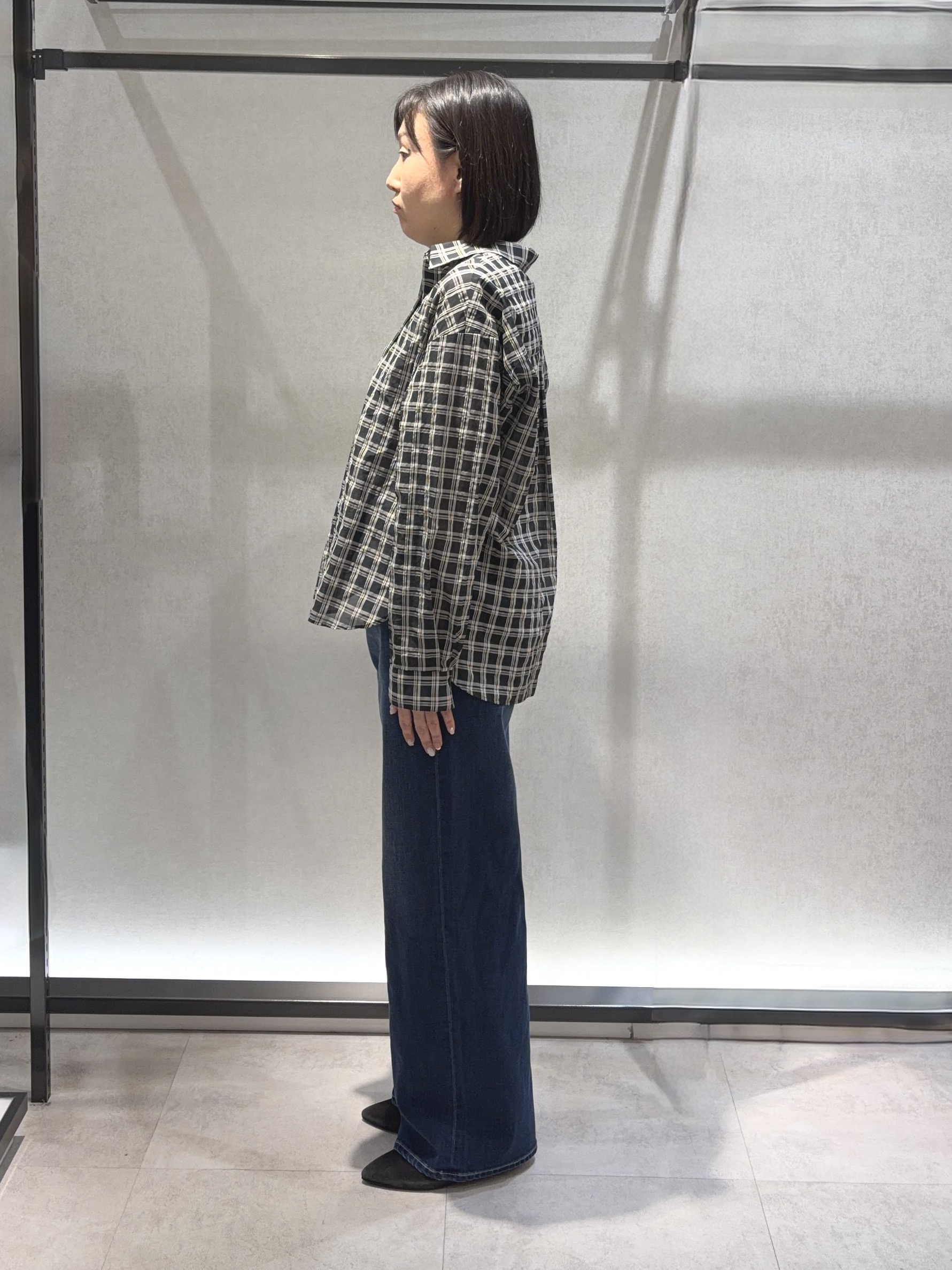 わたなべさんの「UNTITLED｜シアーチェックシャツブラウス」を使ったコーディネート