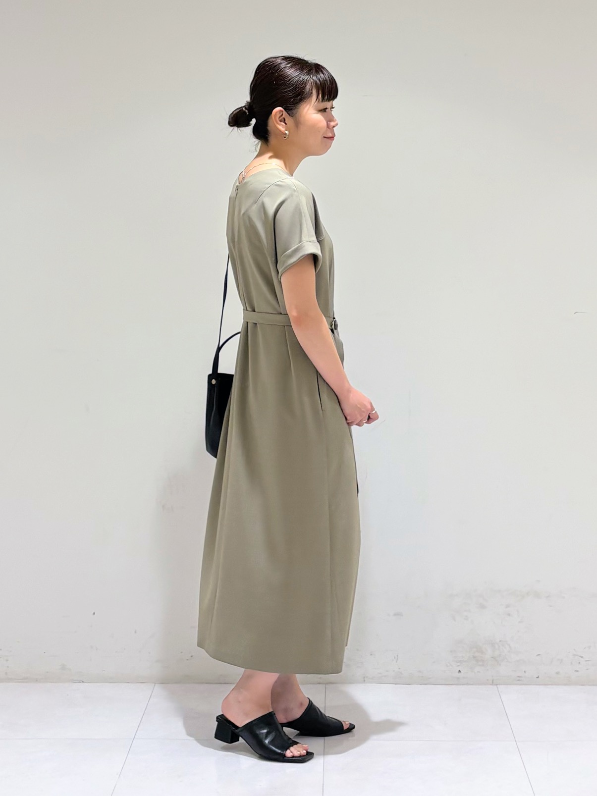 tsuyuさんの「INDIVI｜【新作登場！着る日傘】 カラーレスジャケット」を使ったコーディネート