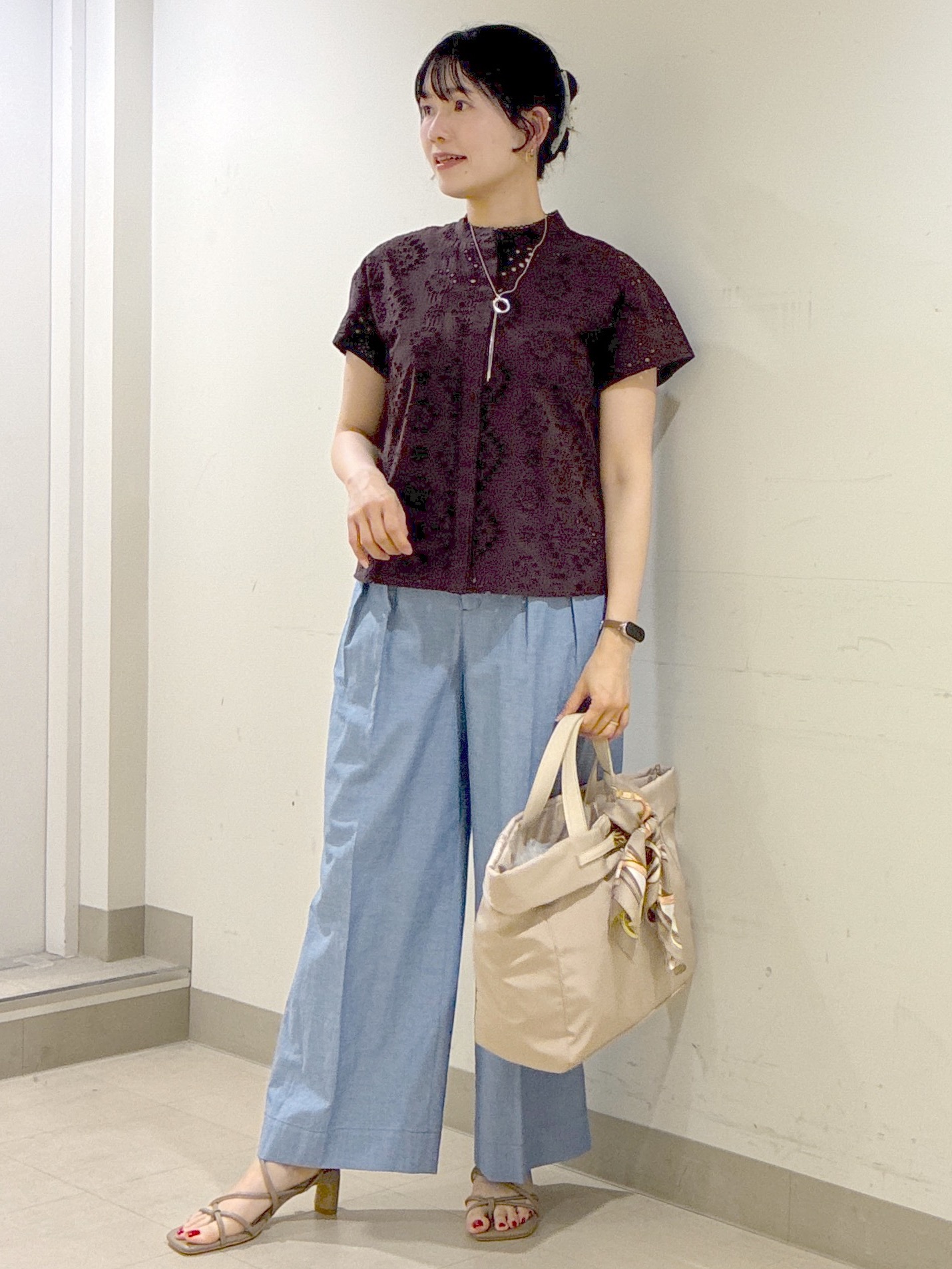  beni_gingerさんの「Reflect｜【通勤◎】カットワーク刺繍レース シャツブラウス」を使ったコーディネート
