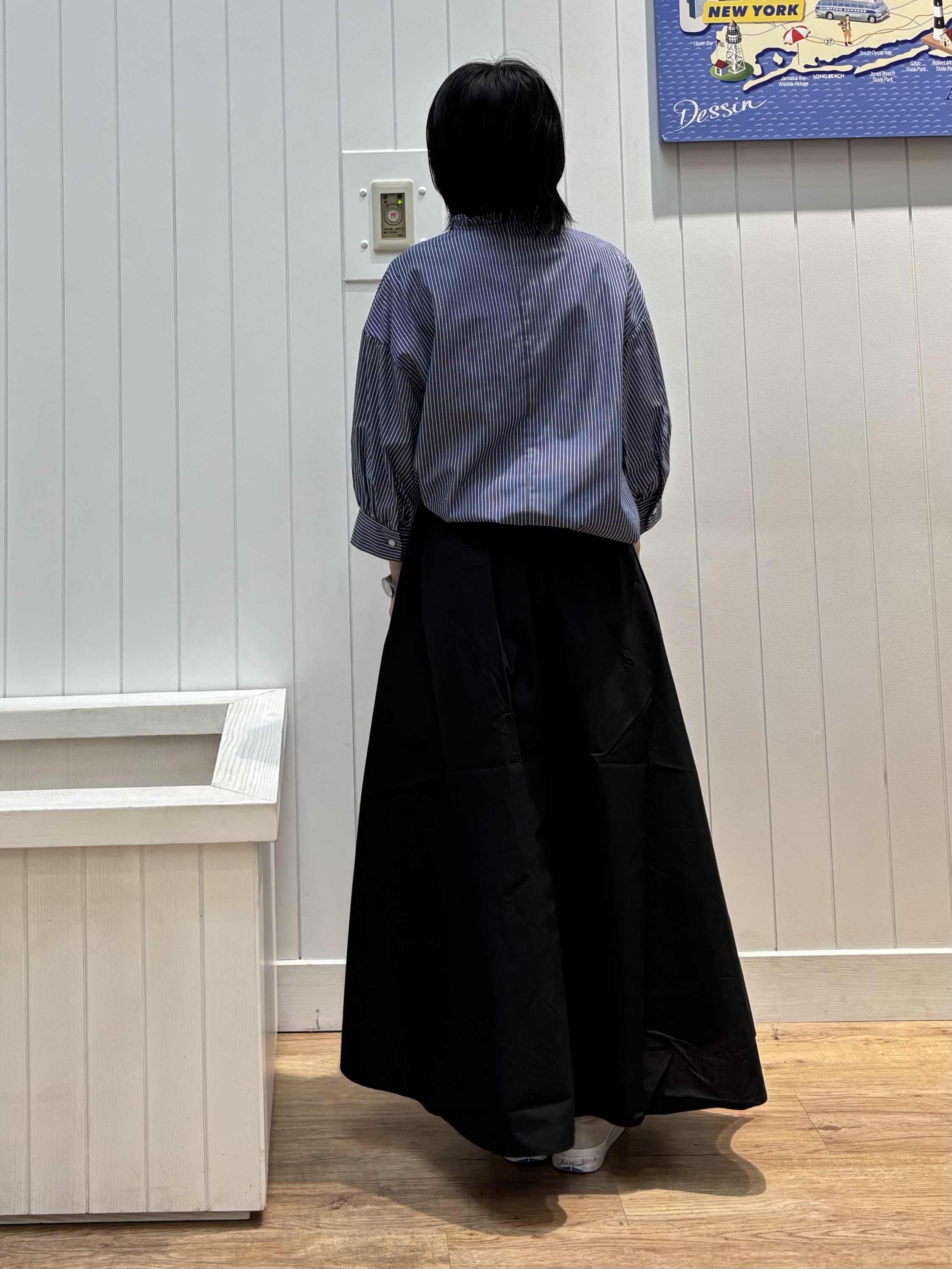 OKADAさんの「Dessin｜【UVカット】ストライプフリルブラウス6分袖」を使ったコーディネート