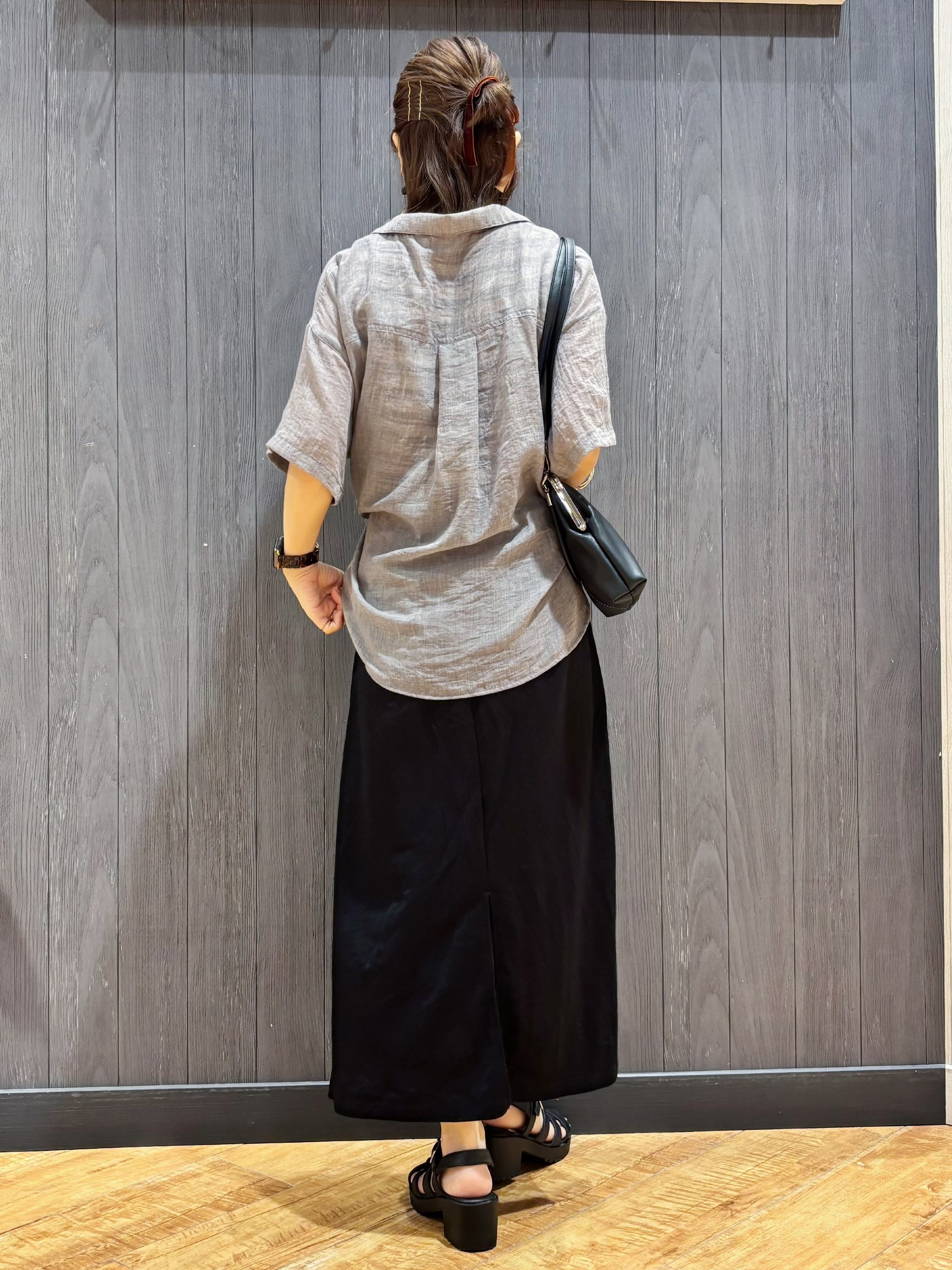 meiさんの「SHOO･LA･RUE｜【S-LL】ナチュラルに決まる 半袖シアーシャツジャケット」を使ったコーディネート
