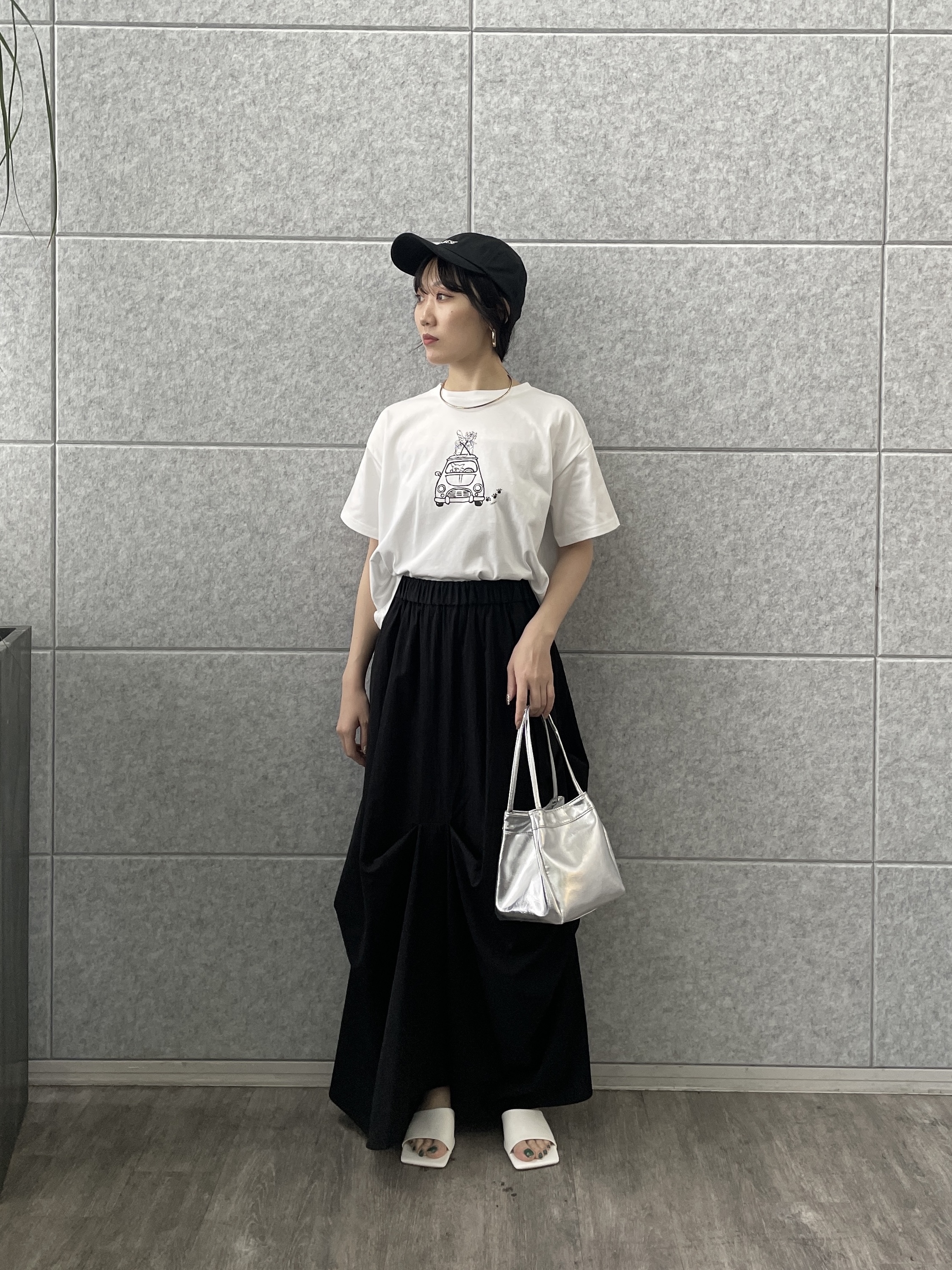 rinaさんの「INDIVI｜フレンチブルTシャツ」を使ったコーディネート