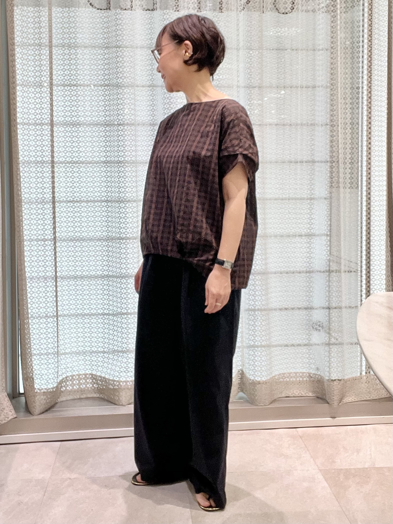 ymさんの「UNTITLED｜シアーチェックブラウス」を使ったコーディネート