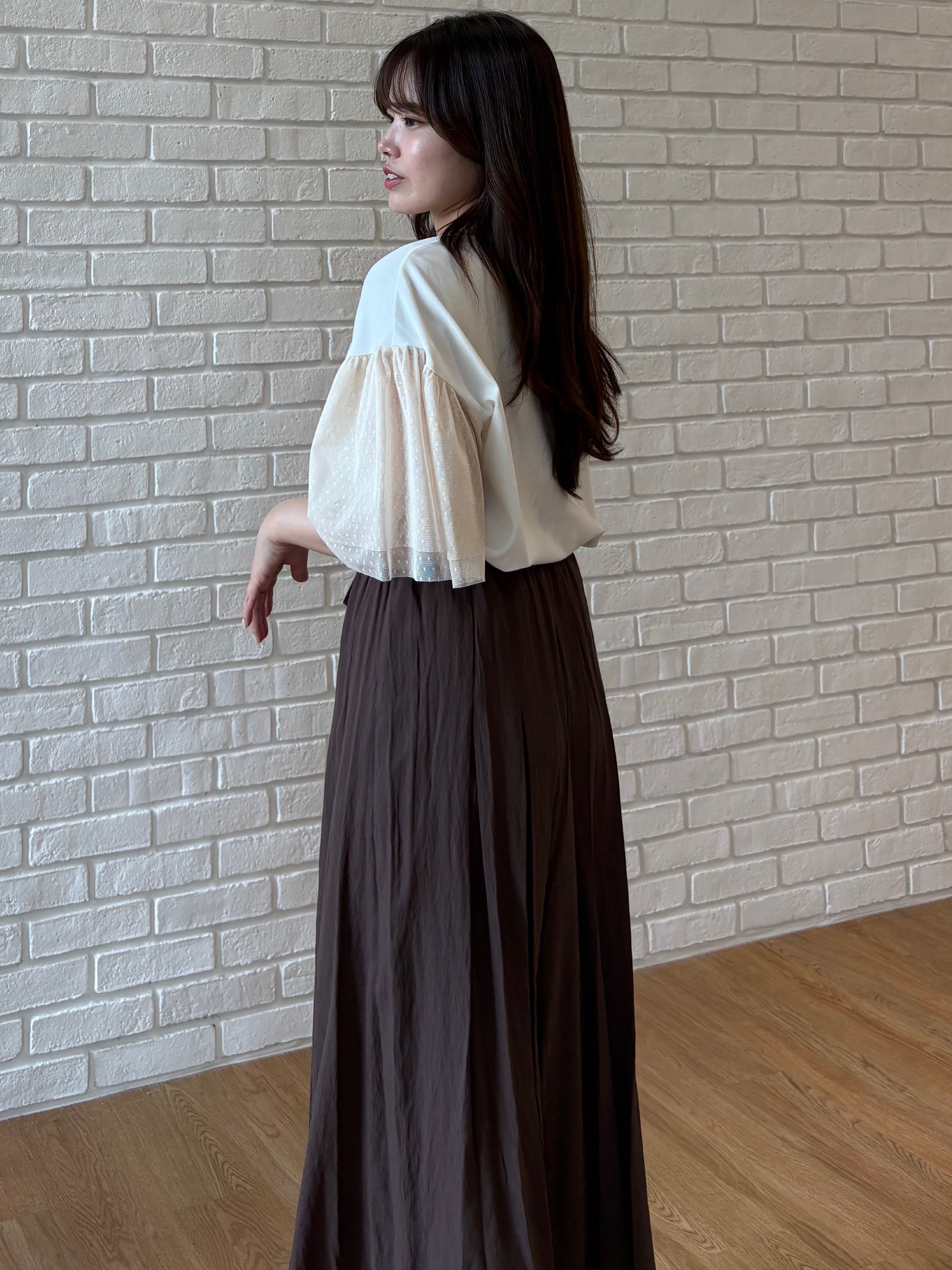 MISAKIさんの「COUP DE CHANCE｜チュール袖カットソー」を使ったコーディネート