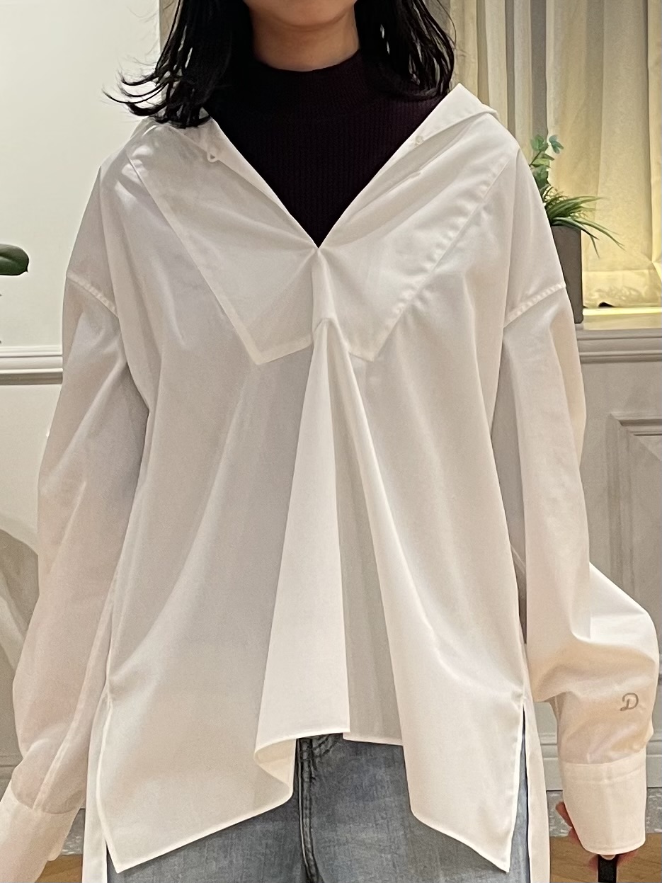 Lilyさんの「DRESSTERIOR｜【接触冷感/UVカット/着回し】スキッパーブラウス」を使ったコーディネート
