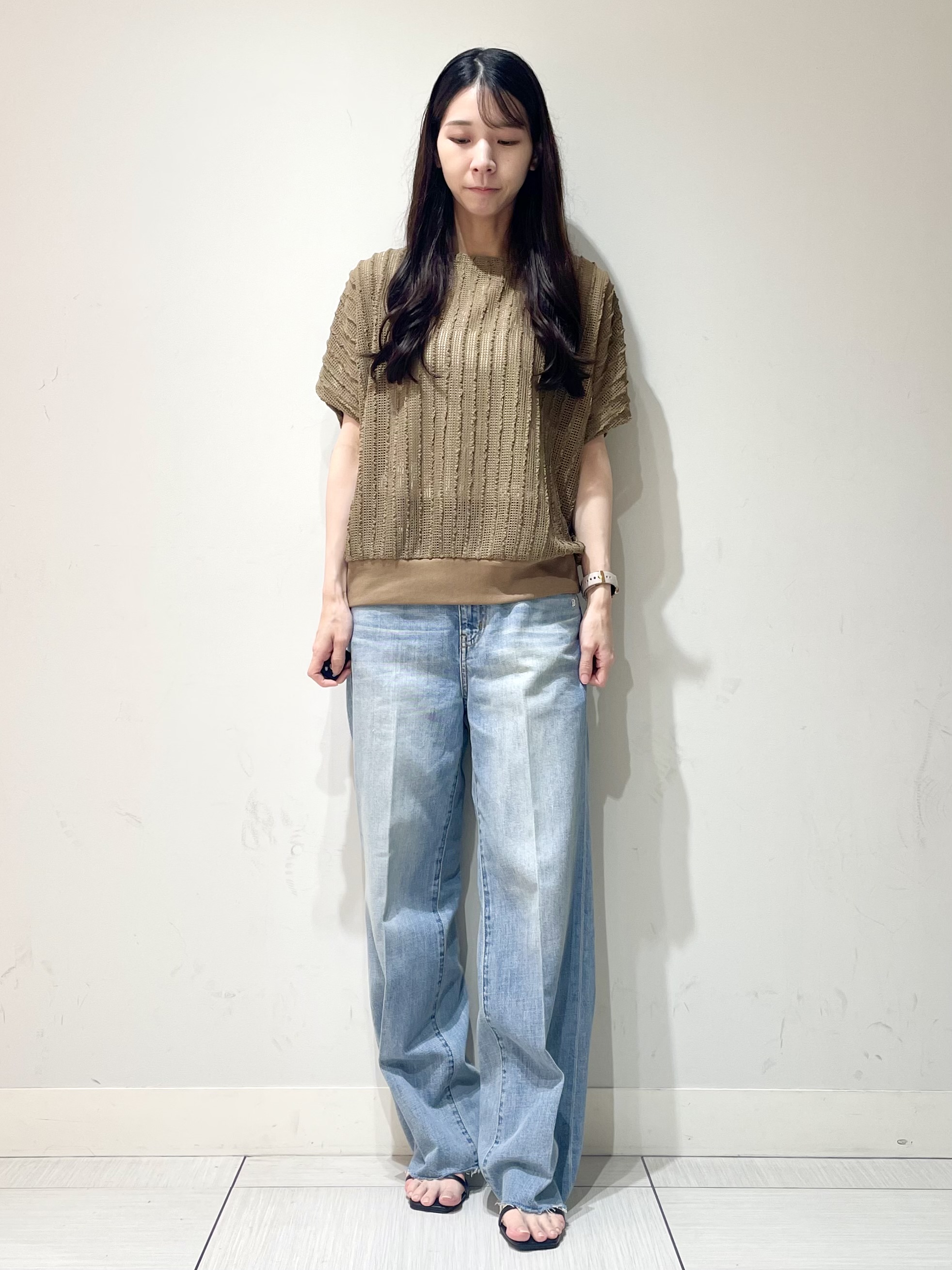 ことさんの「DRESSTERIOR｜【体型カバー/日除け】ドルマンスリーブ シアーメッシュプルオーバー」を使ったコーディネート