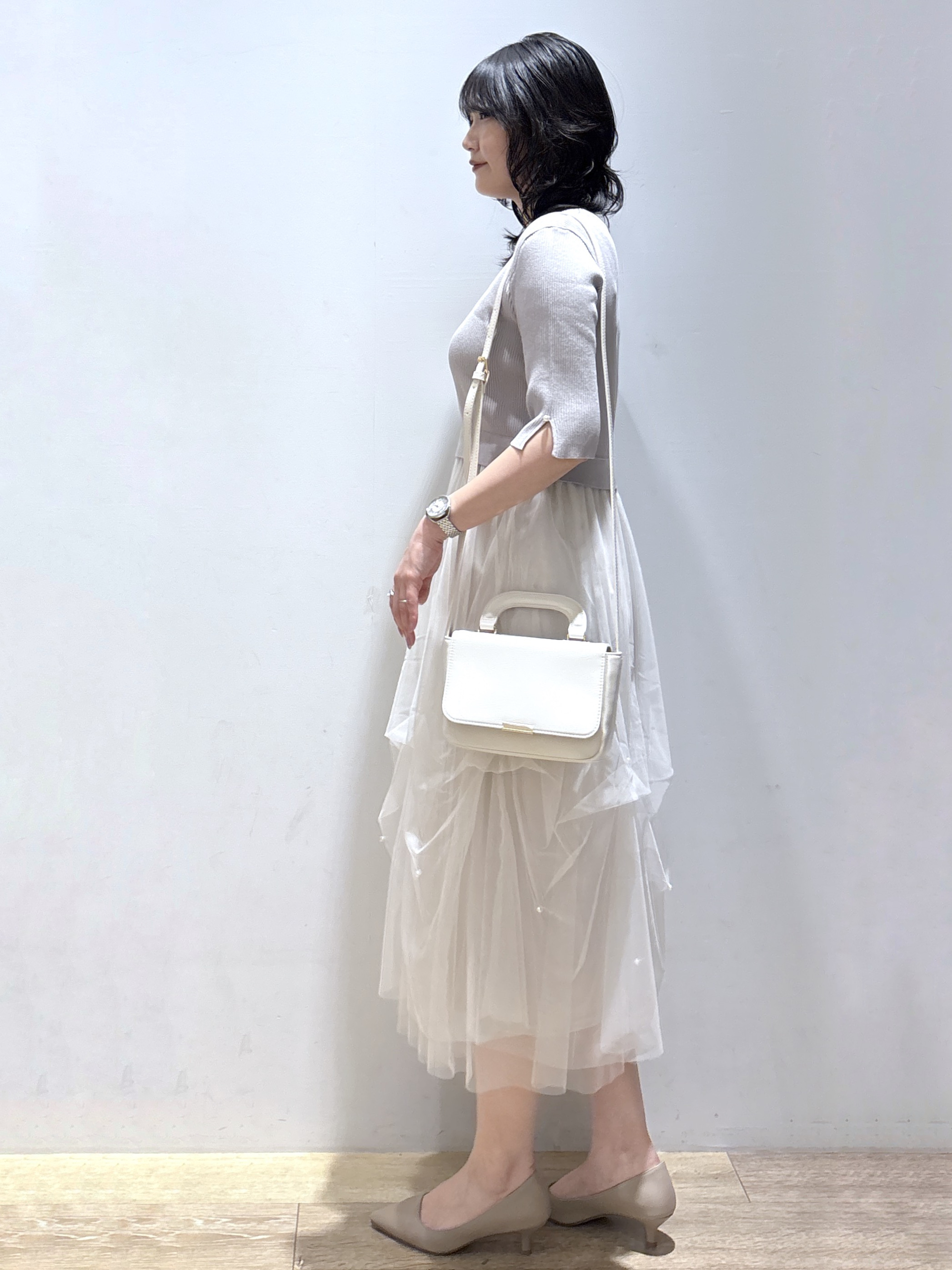 mizukiさんの「index｜チュールパール調ドッキングニットワンピース【洗濯機OK／抗ピル】」を使ったコーディネート