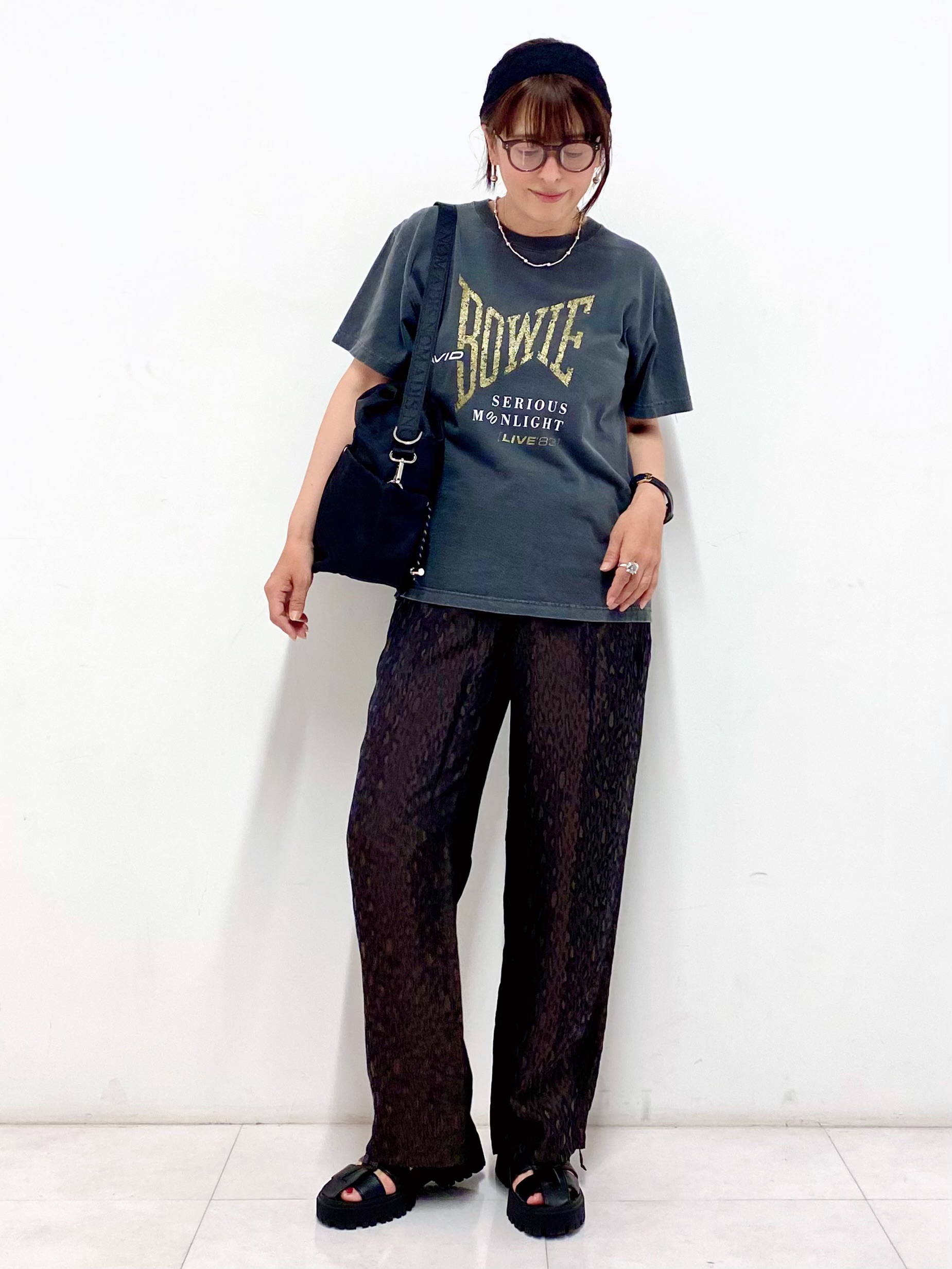 Sawaguchiさんの「DRESSTERIOR｜◆GOOD ROCK SPEED（グッドロックスピード）DAIVD BOWIE Tシャツ」を使ったコーディネート