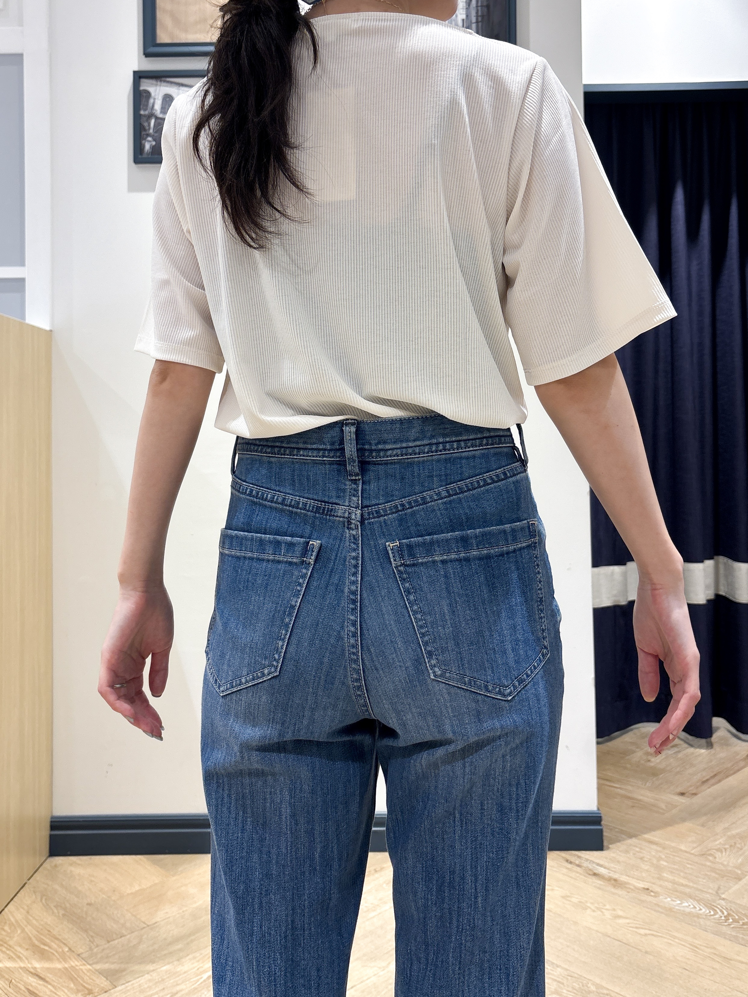 ayakaさんの「grove｜着るだけで旬顔 ドレープネックテレコTシャツ」を使ったコーディネート