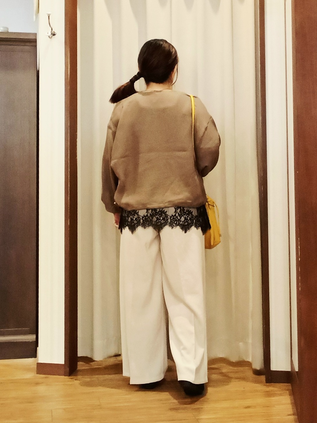 みーあさんの「SHOO･LA･RUE｜【通気性〇/セットアップ可/洗濯機可】メッシュドルマン ジップブルゾン」を使ったコーディネート