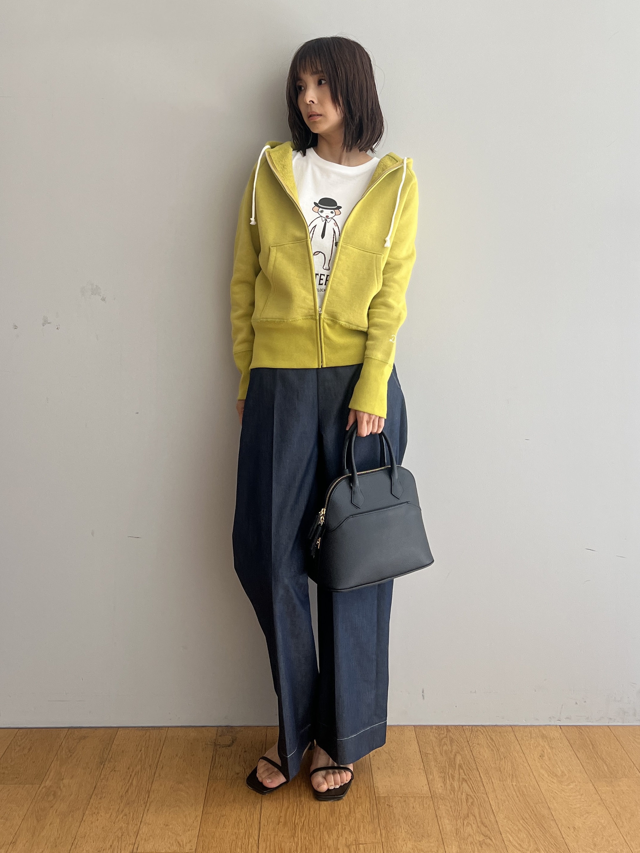 misaさんの「DRESSTERIOR｜◆mica della valle（ミカデラヴァッレ）Katia ハンドバッグ」を使ったコーディネート