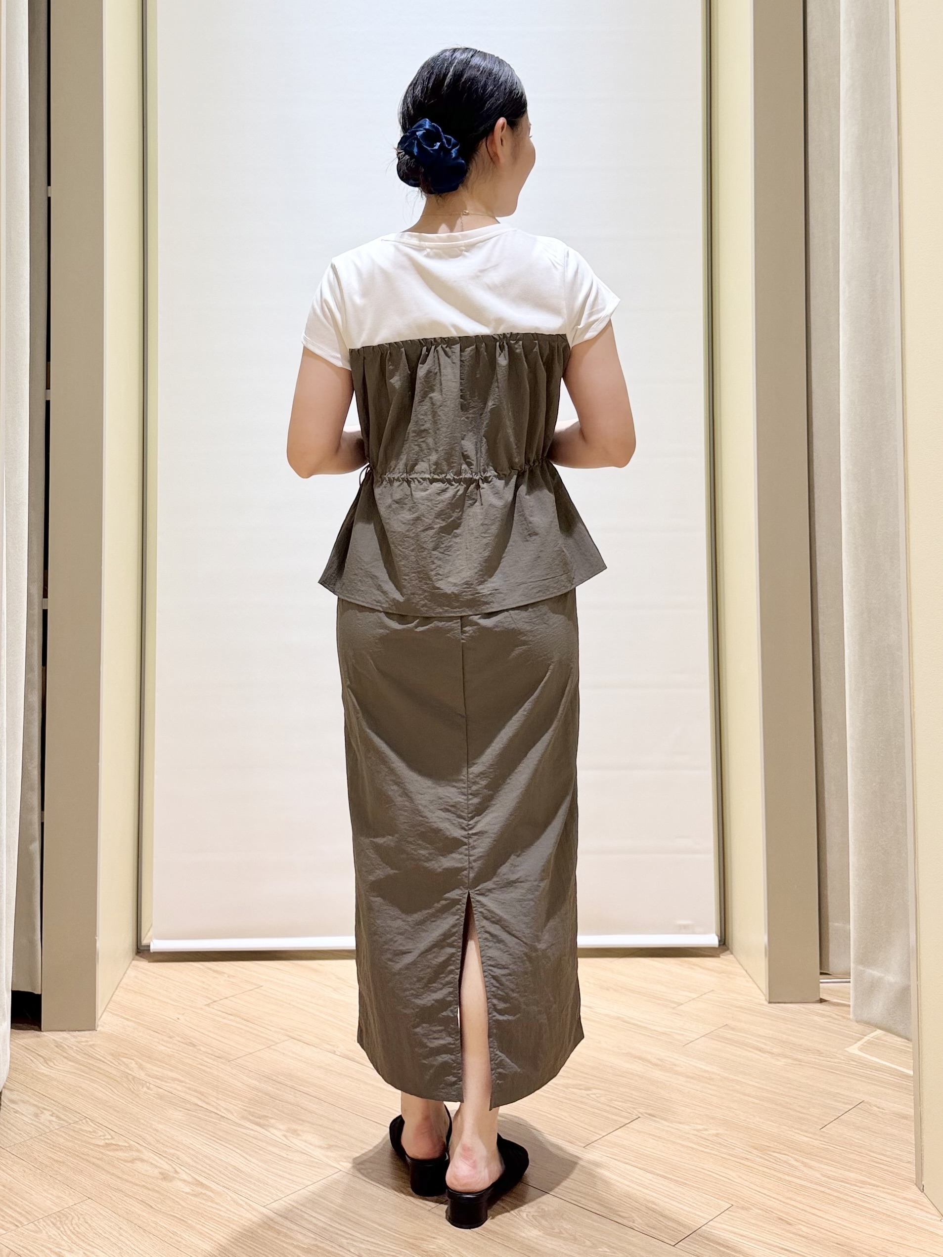 あんりさんの「grove｜【低身長さんも選べる着丈・洗濯機◎】1枚で旬顔！Tシャツドッキングドロストワンピース」を使ったコーディネート
