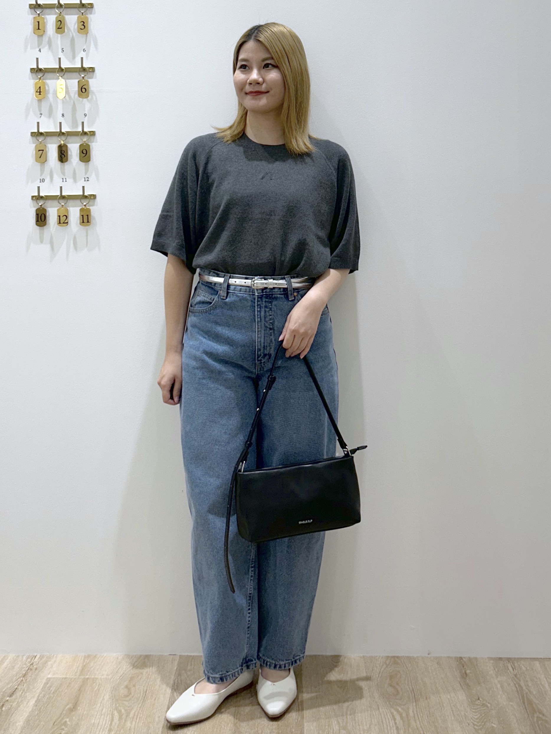 suzukaさんの「OPAQUE.CLIP｜スウェットライクニット【洗濯機OK】」を使ったコーディネート