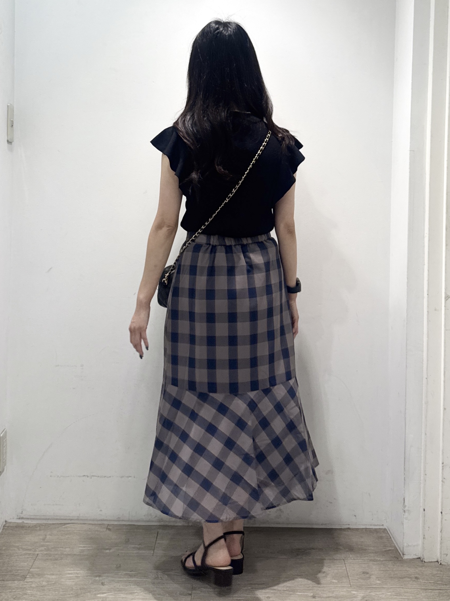 yuicciさんの「OPAQUE.CLIP｜【UVケア／接触冷感】バイカラーボウタイフリルトップス《洗濯機OK》」を使ったコーディネート