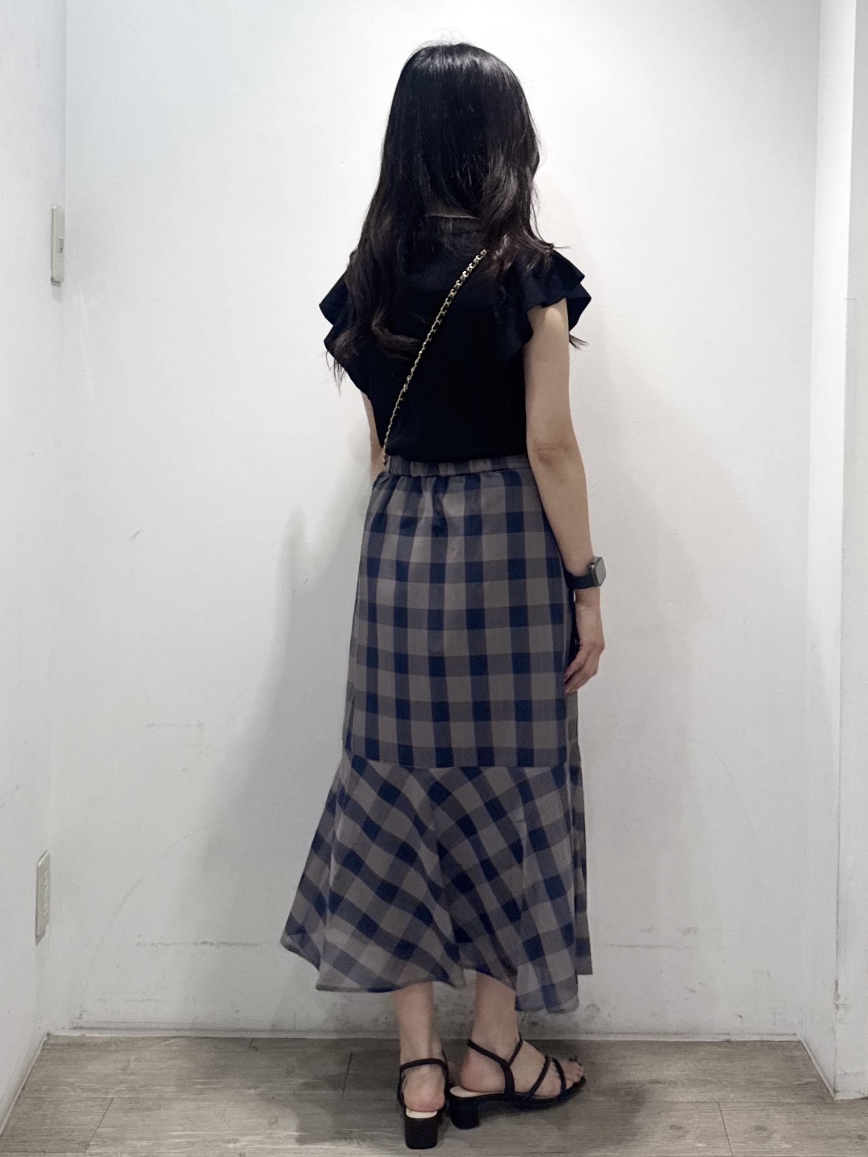 yuicciさんの「OPAQUE.CLIP｜【UVケア／接触冷感】バイカラーボウタイフリルトップス《洗濯機OK》」を使ったコーディネート