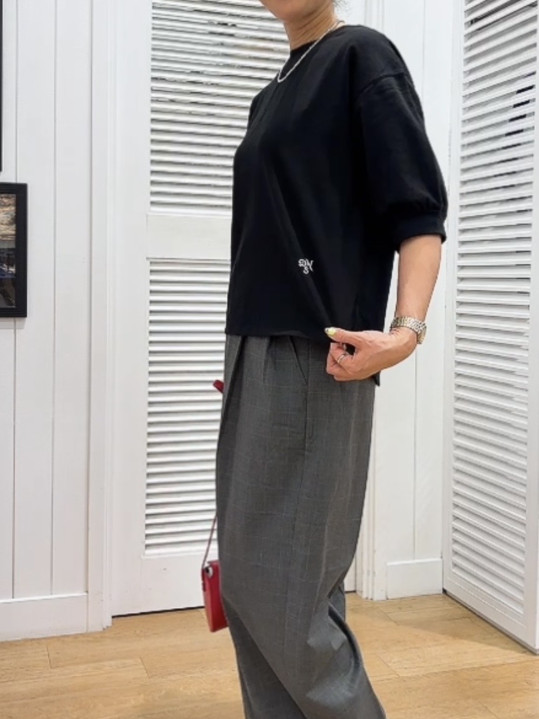 Yasucoさんの「Dessin｜バックヘンリーカットソー5分袖」を使ったコーディネート
