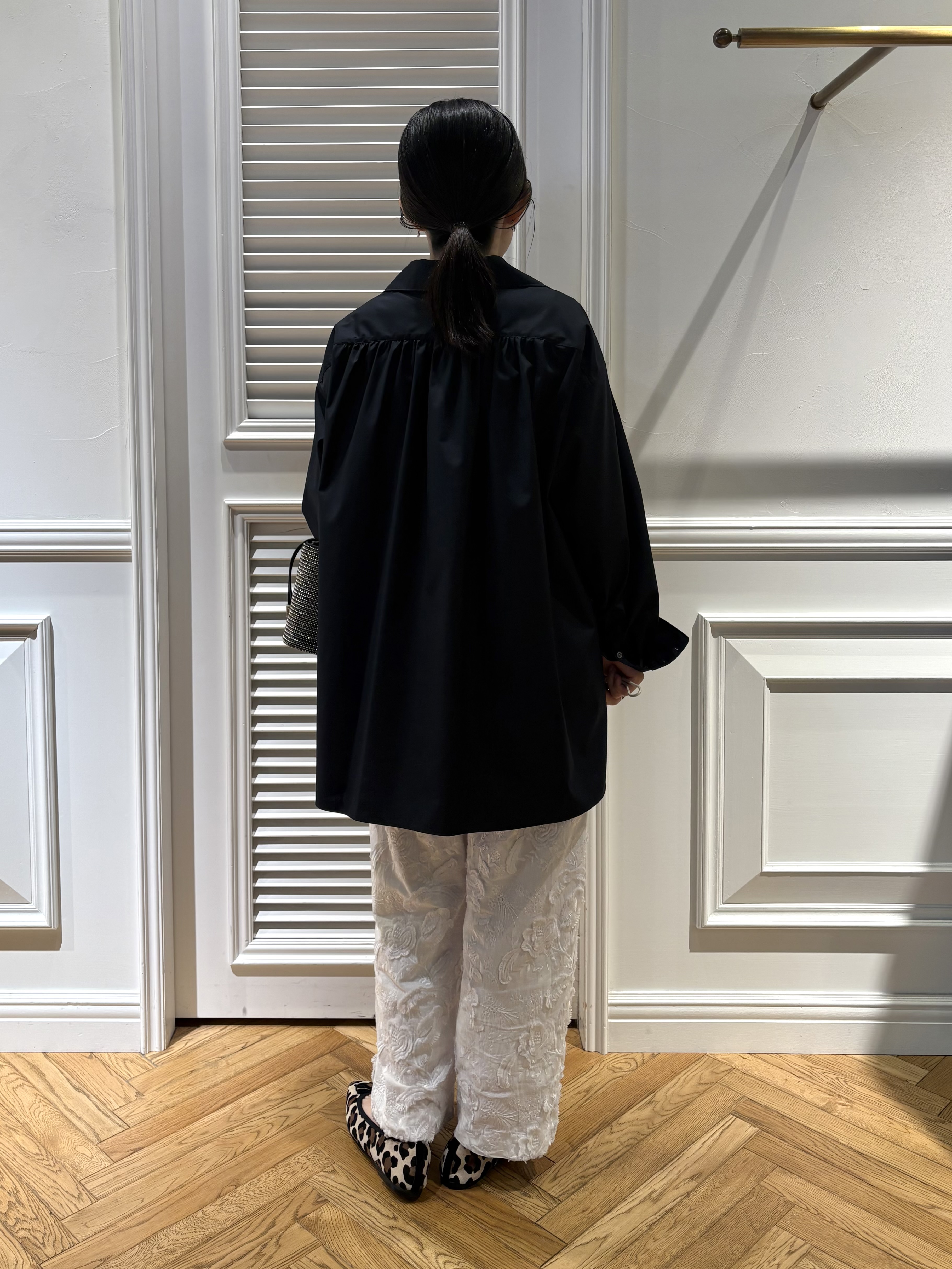 cocoさんの「DRESSTERIOR｜【接触冷感/UVカット/着回し】スキッパーブラウス」を使ったコーディネート